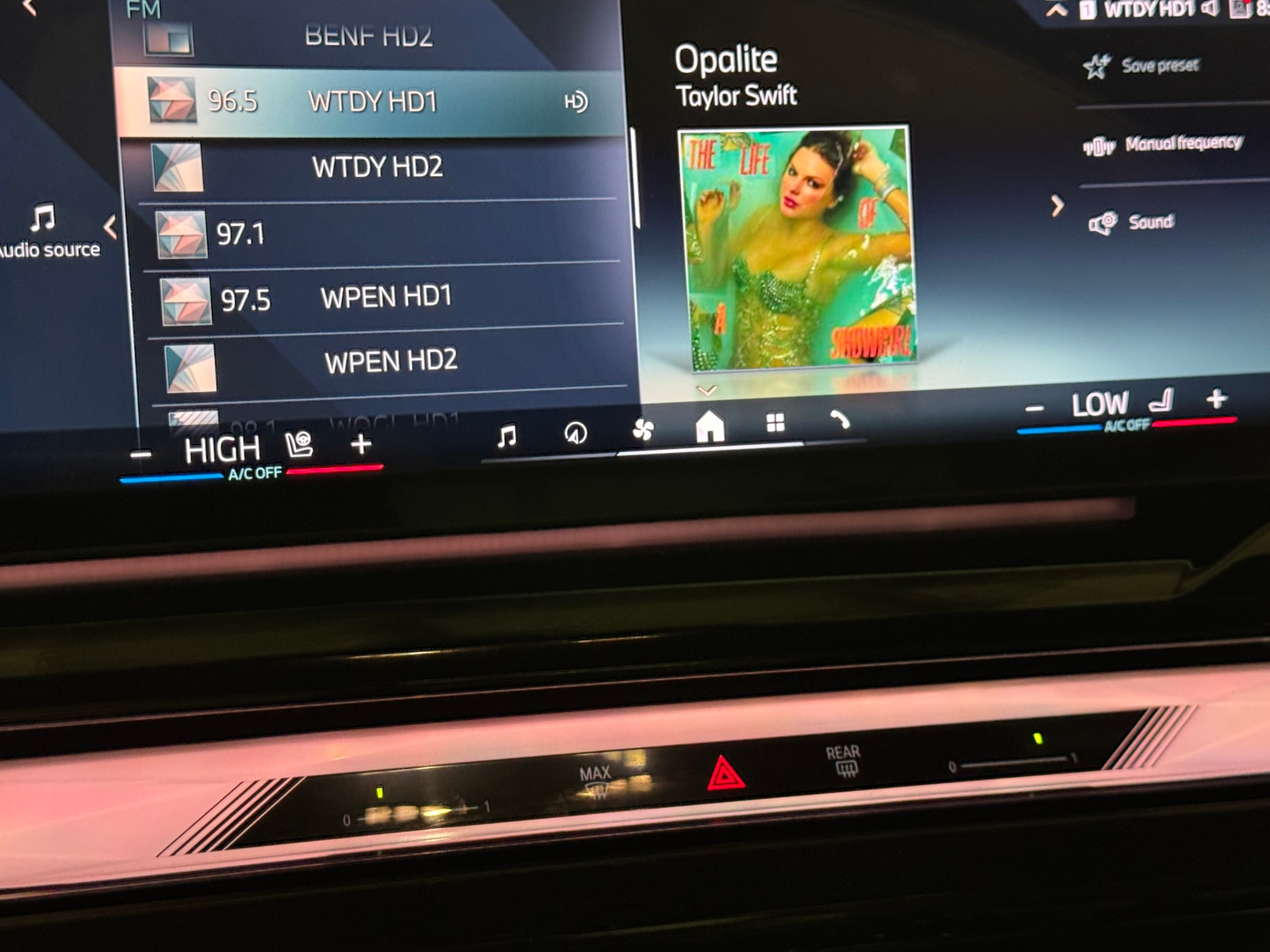 Thumbnail: 2025 BMW i5 - 3