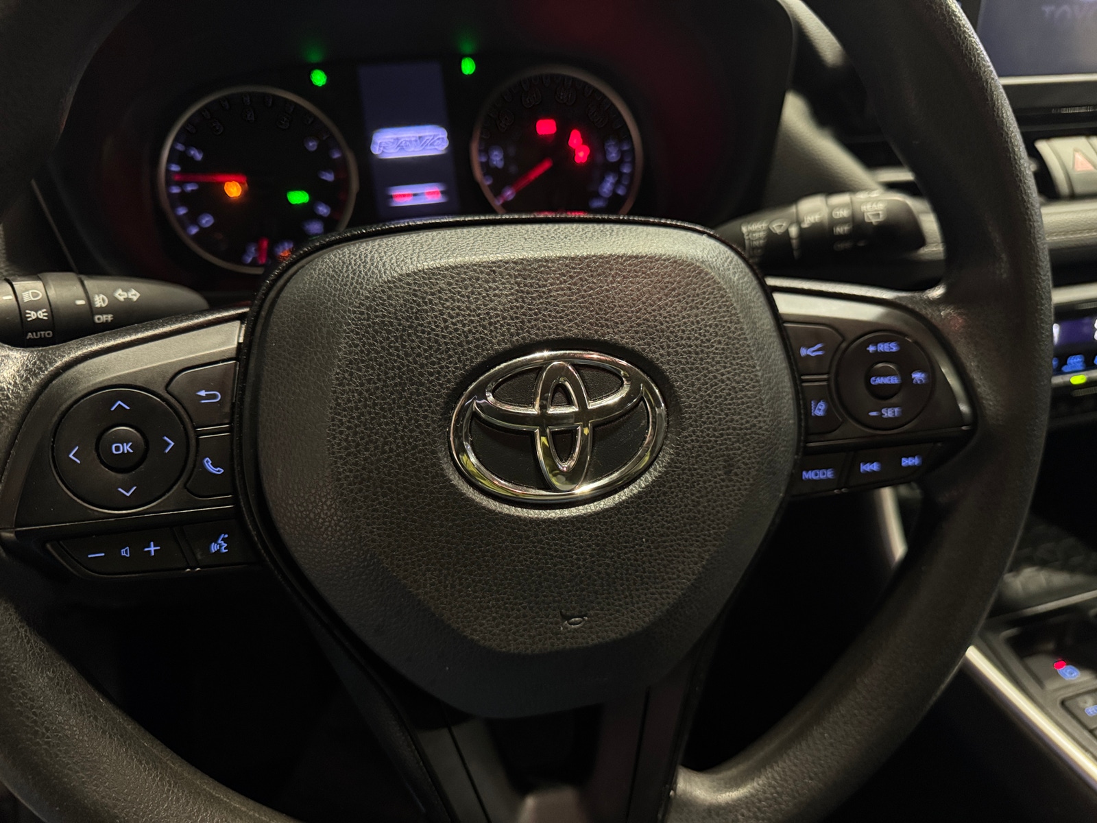 Thumbnail: 2020 Toyota RAV4 - 5