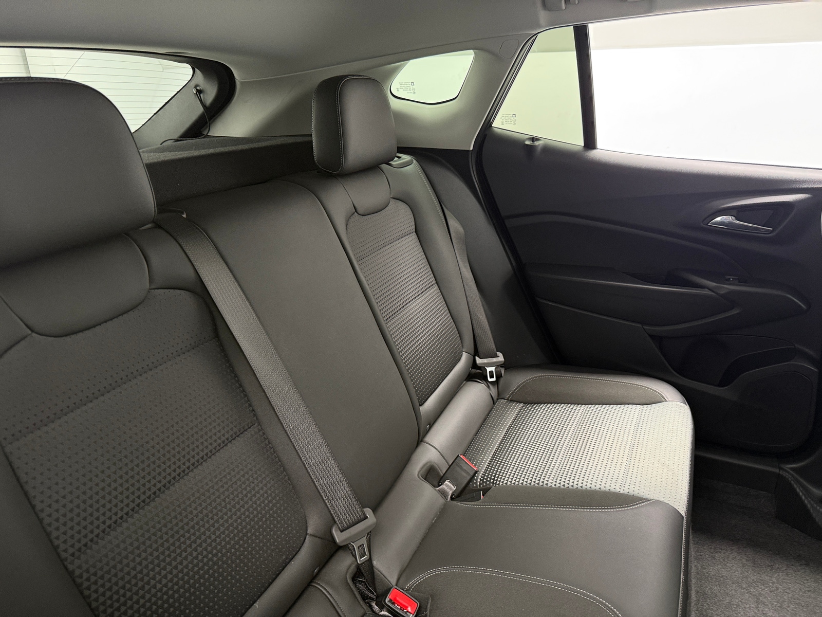 Thumbnail: 2025 Chevrolet Trax - 6