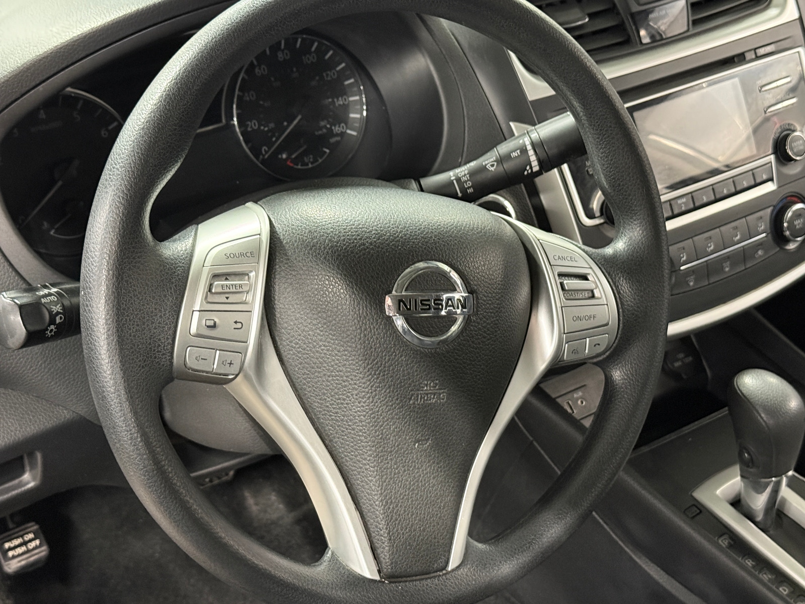 Thumbnail: 2018 Nissan Altima - 5