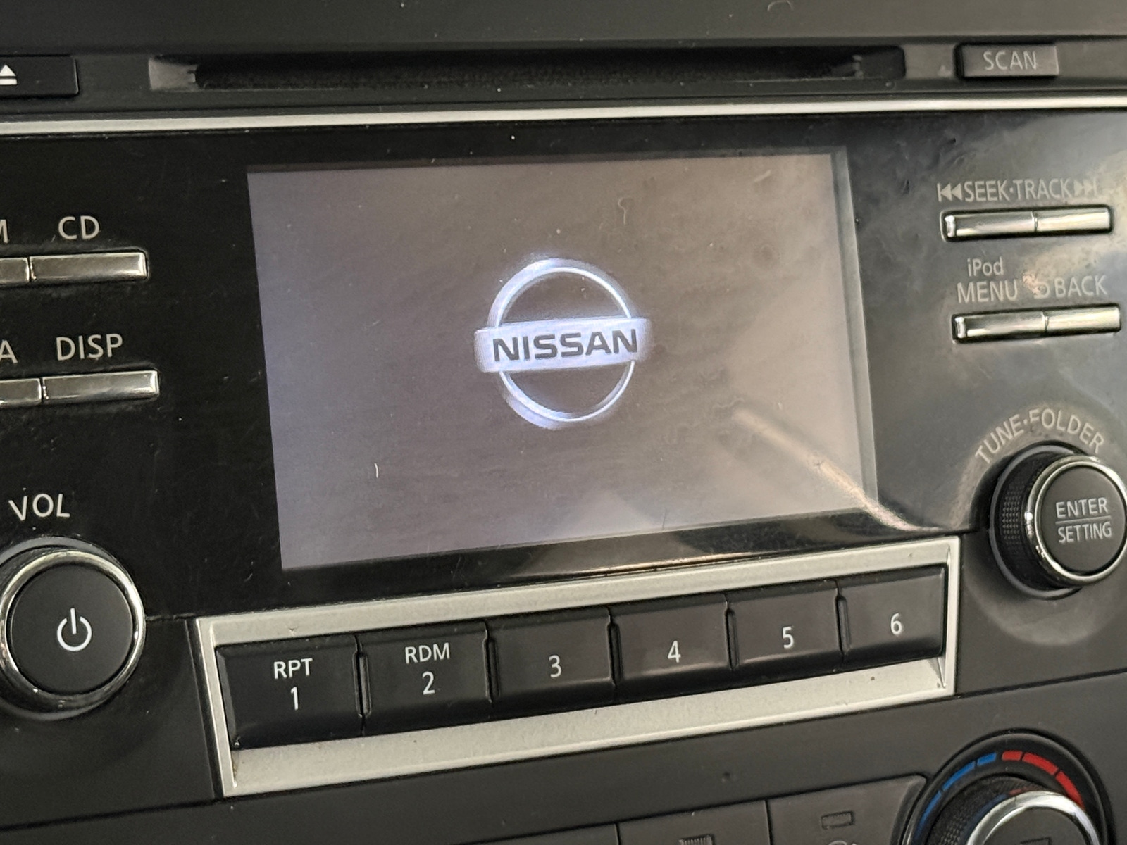 Thumbnail: 2018 Nissan Altima - 4