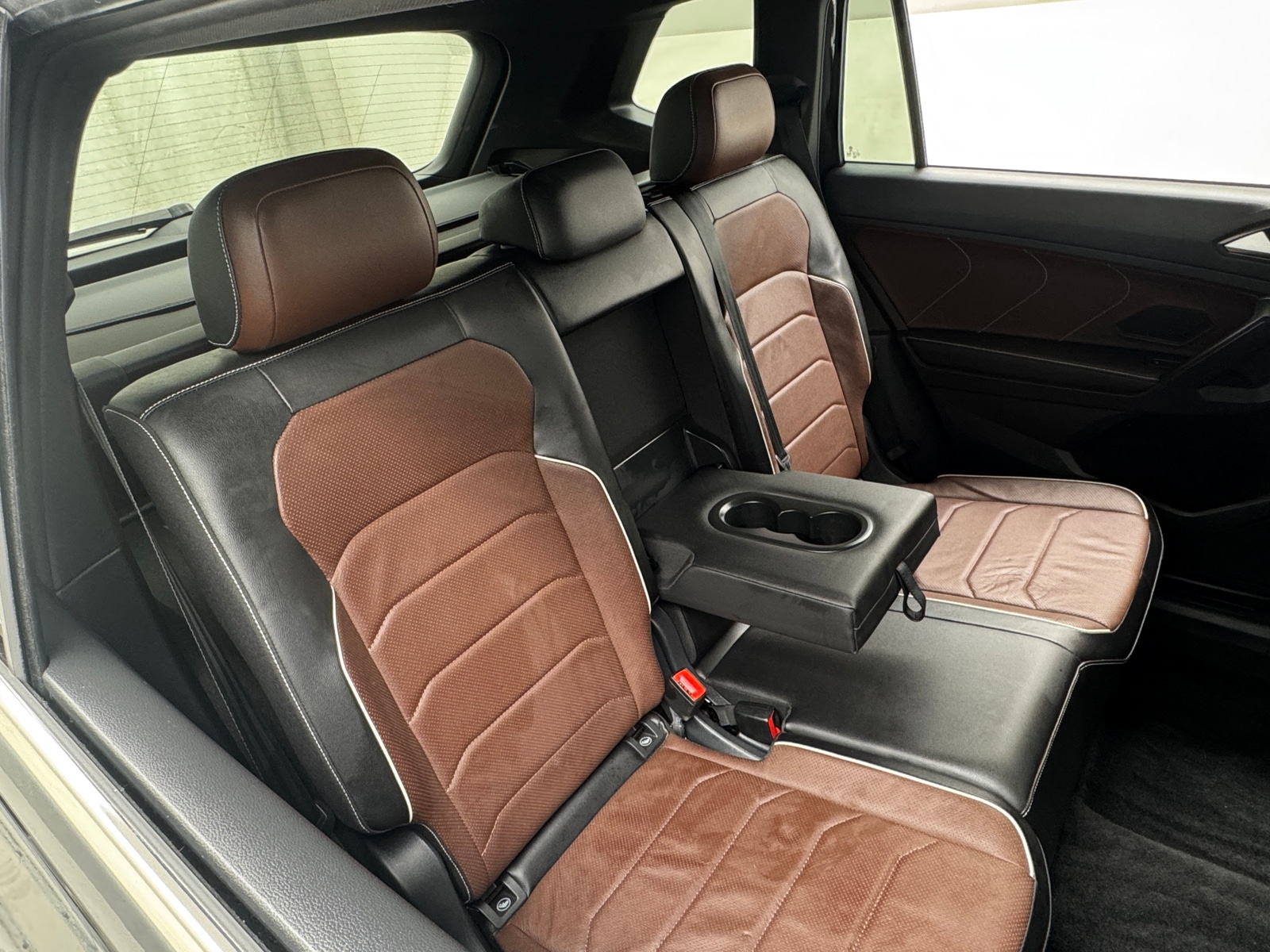 Thumbnail: 2024 Volkswagen Tiguan - 5