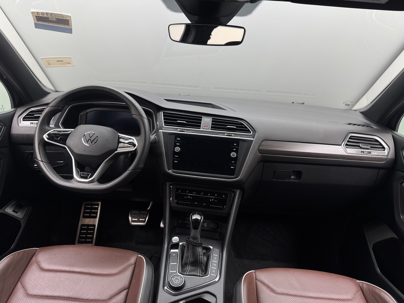 Thumbnail: 2024 Volkswagen Tiguan - 2