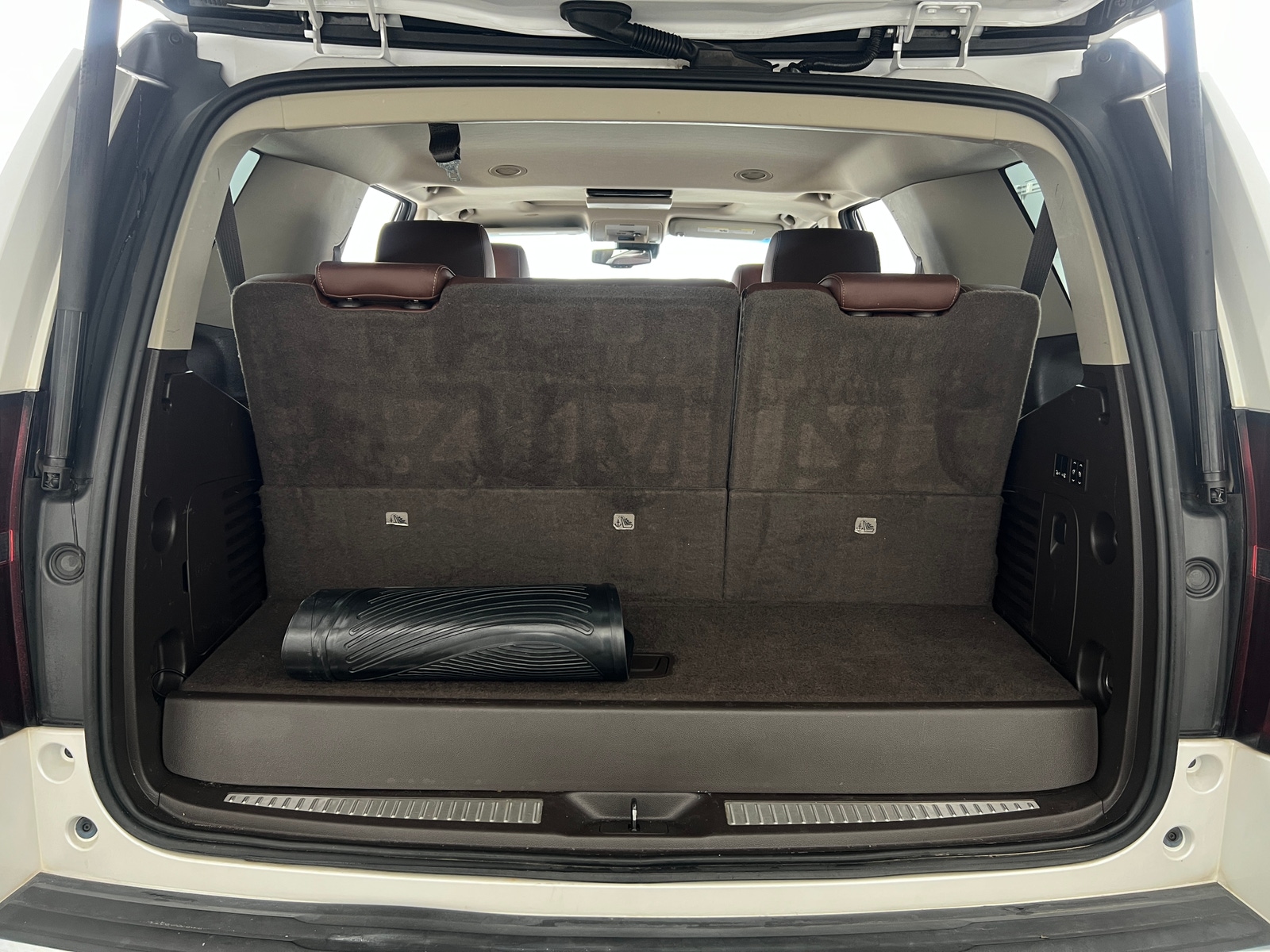 Thumbnail: 2016 Chevrolet Tahoe - 6