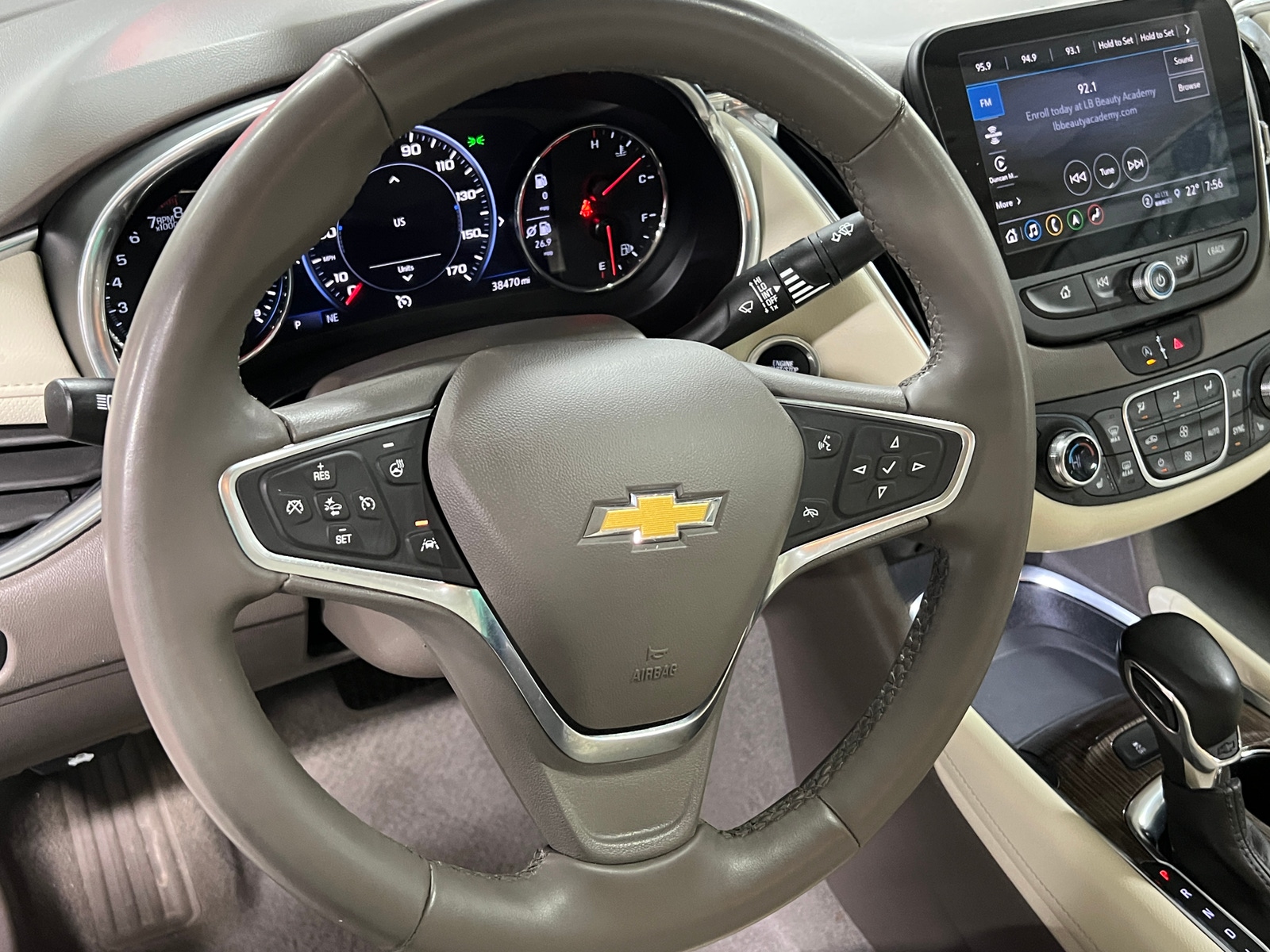 Thumbnail: 2024 Chevrolet Malibu - 4