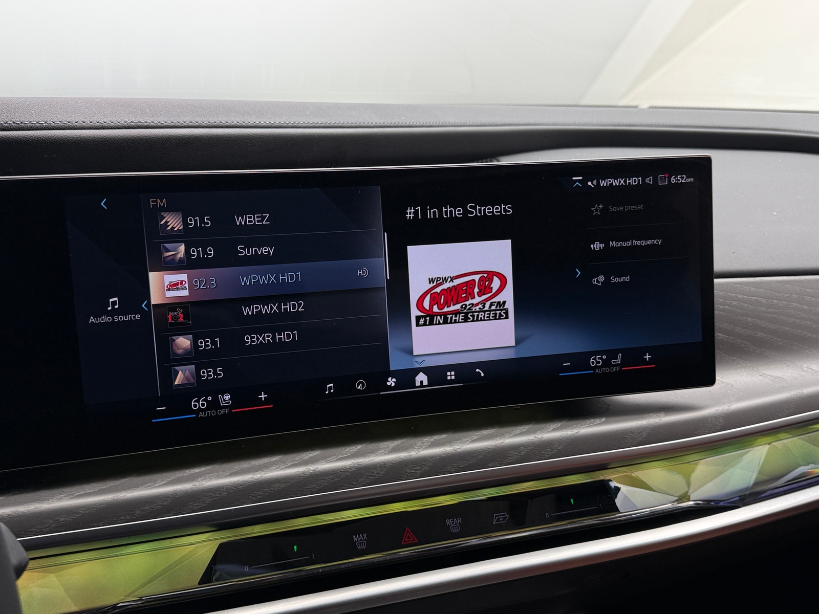 Thumbnail: 2024 BMW 7 Series - 3