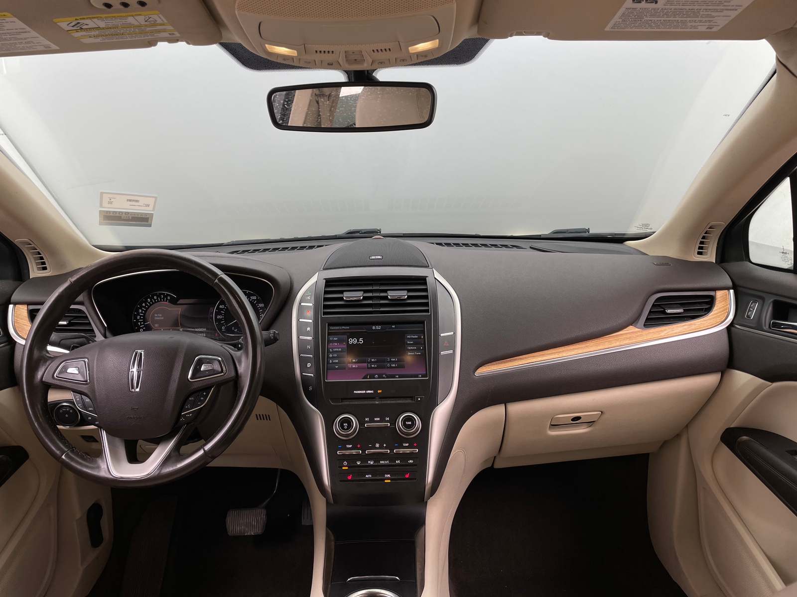 Thumbnail: 2015 Lincoln MKC - 2