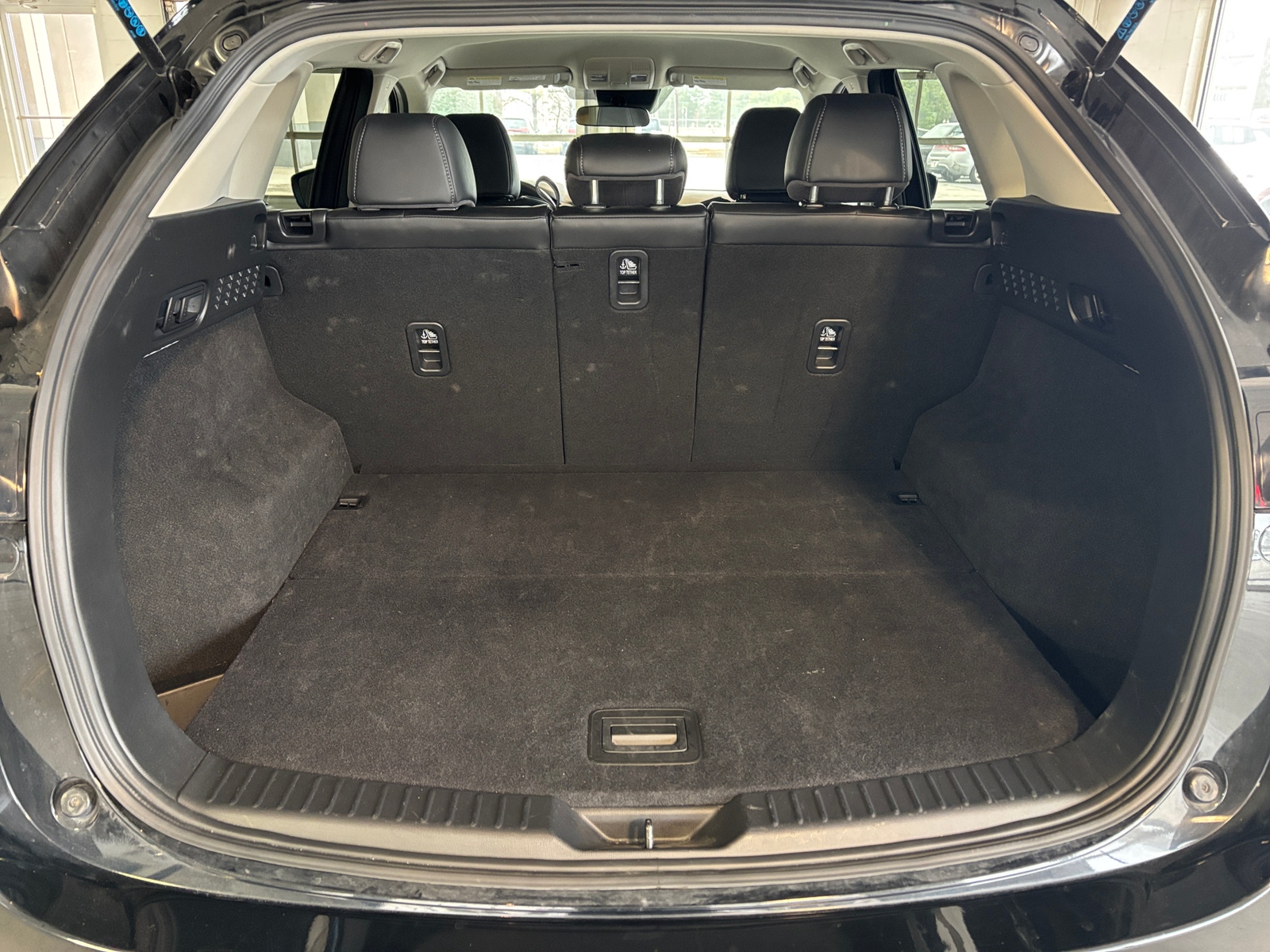 Thumbnail: 2025 Mazda CX-5 - 6