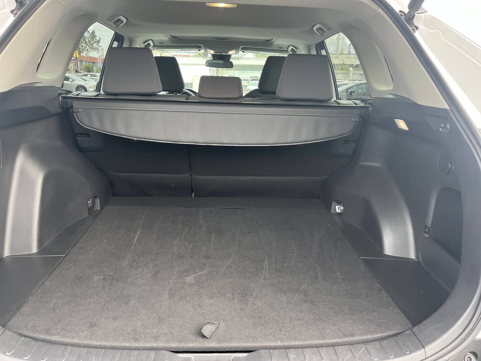 Thumbnail: 2025 Toyota RAV4 - 6