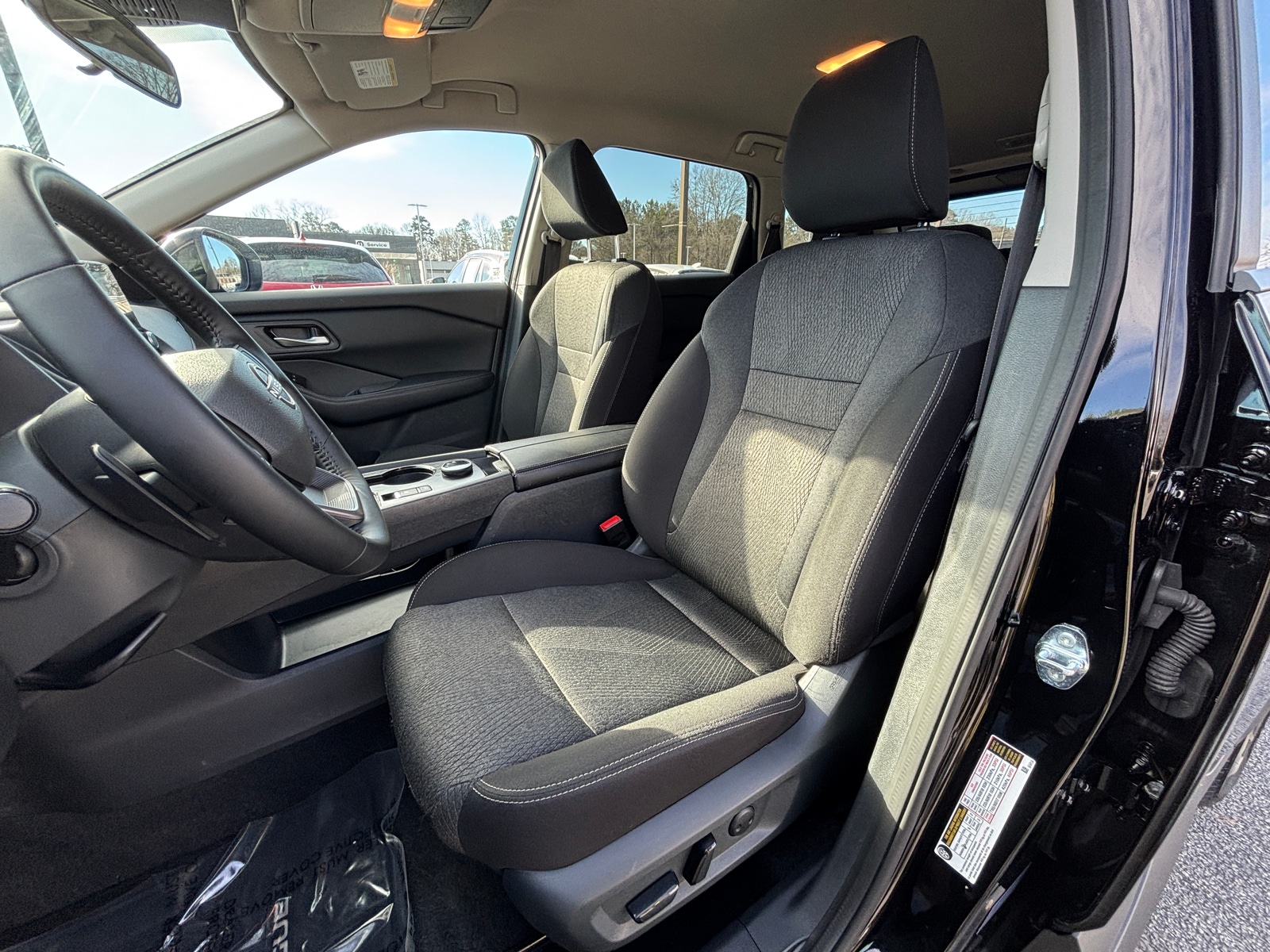 Thumbnail: 2025 Nissan Rogue - 2