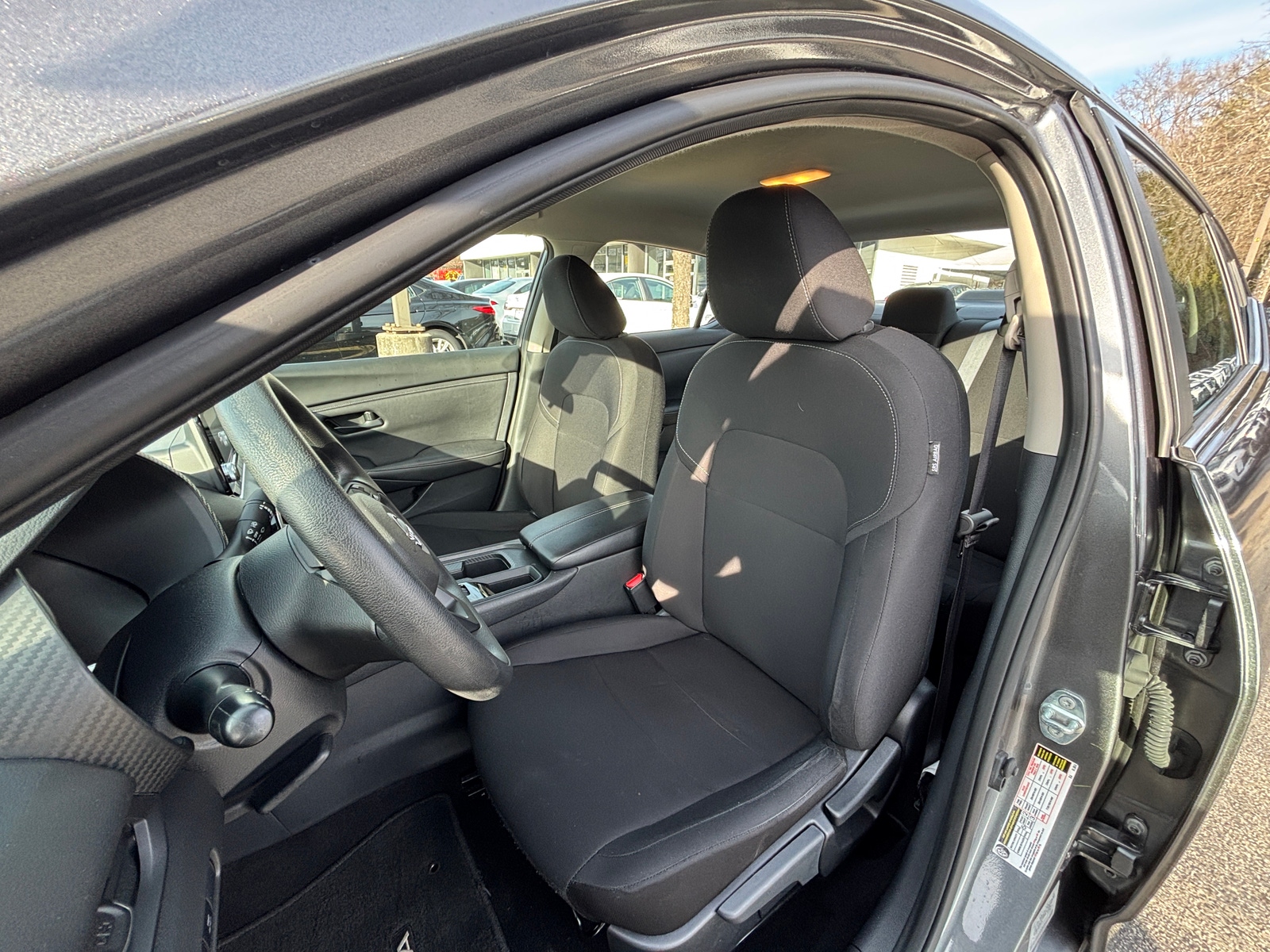 Thumbnail: 2025 Nissan Sentra - 2