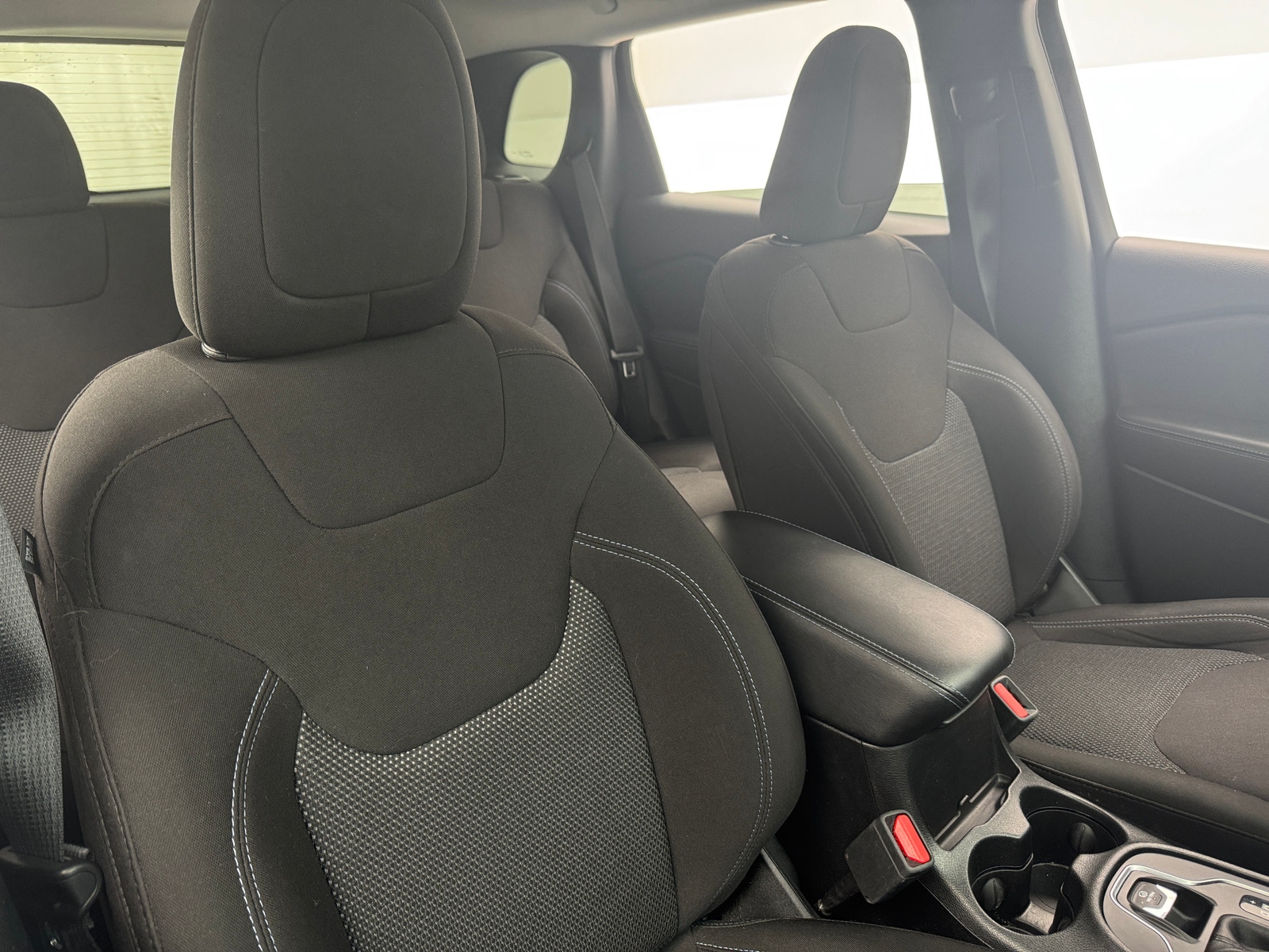 Thumbnail: 2019 Jeep Cherokee - 2