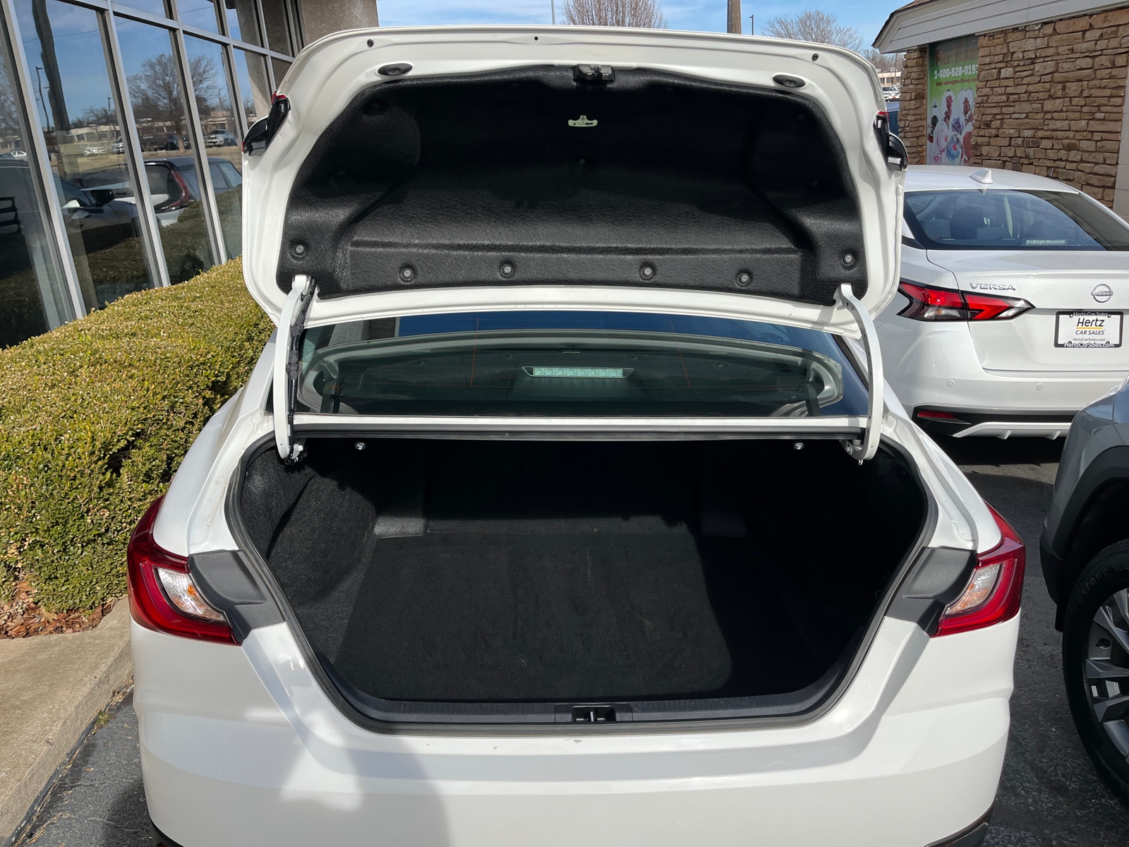 Thumbnail: 2025 Toyota Camry - 6