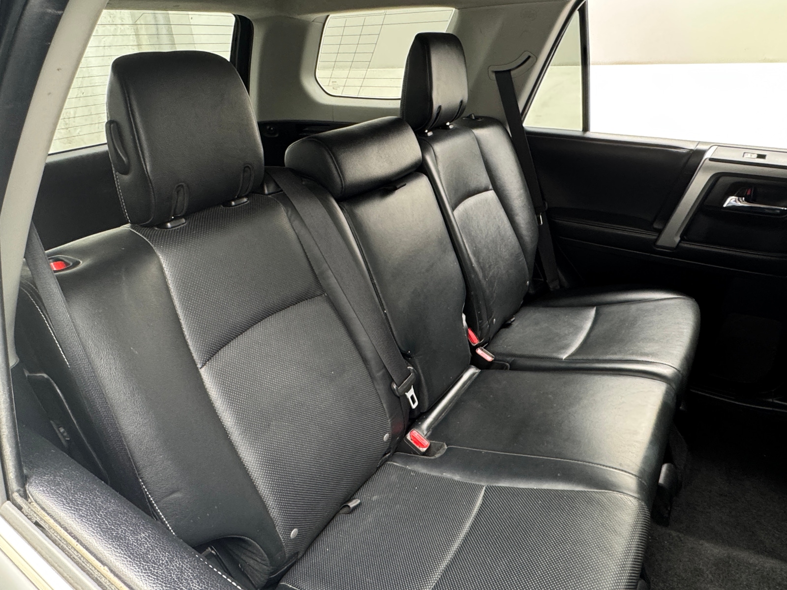 Thumbnail: 2016 Toyota 4Runner - 6