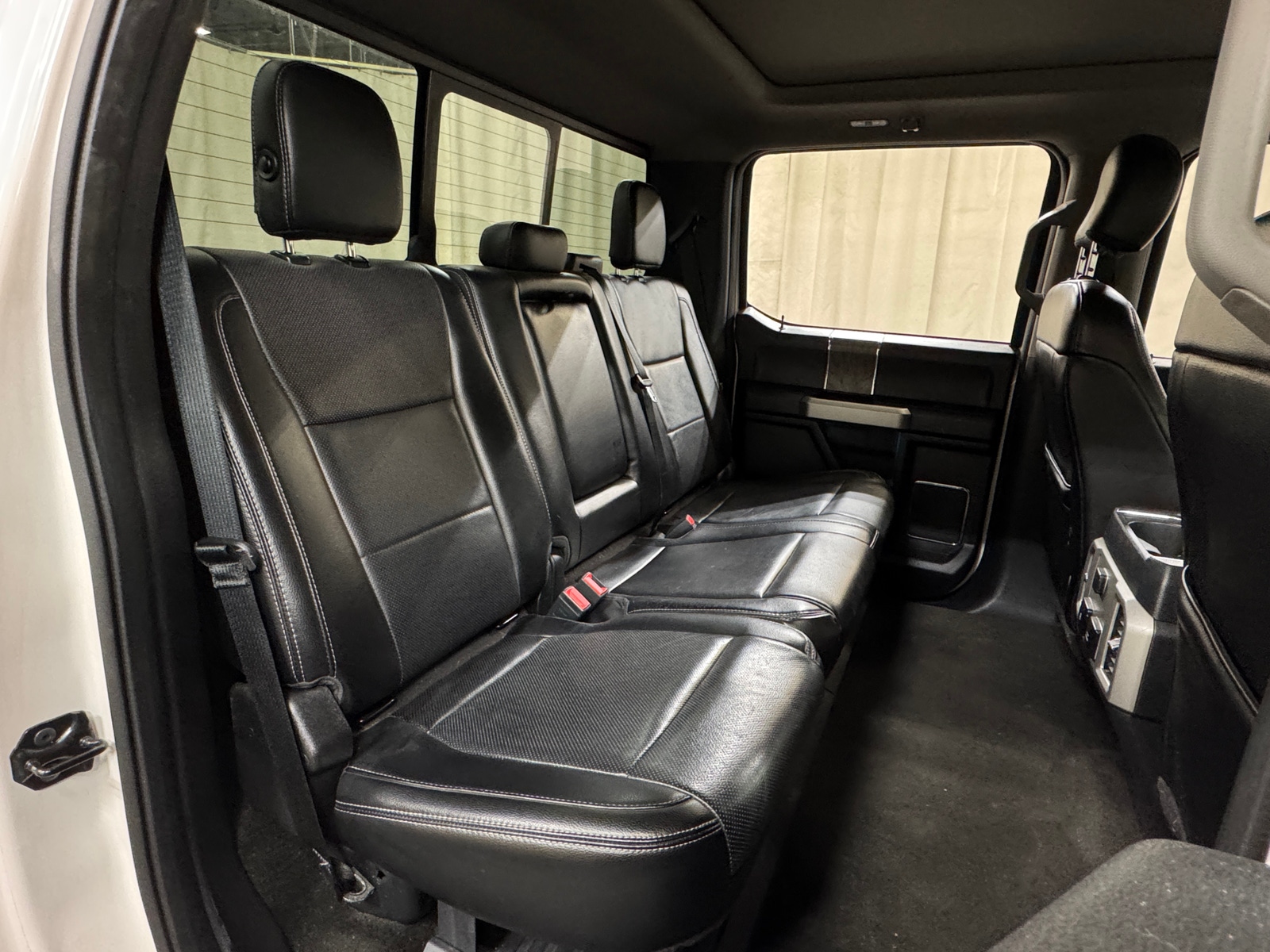 Thumbnail: 2018 Ford Econoline - 5