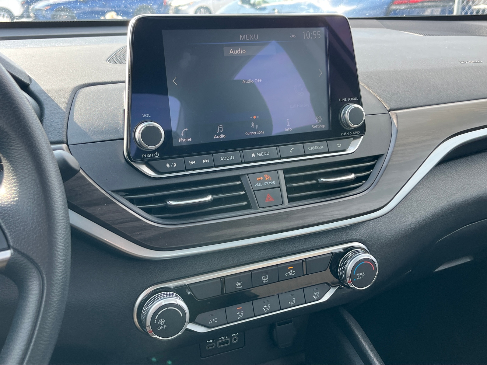 Thumbnail: 2025 Nissan Altima - 4