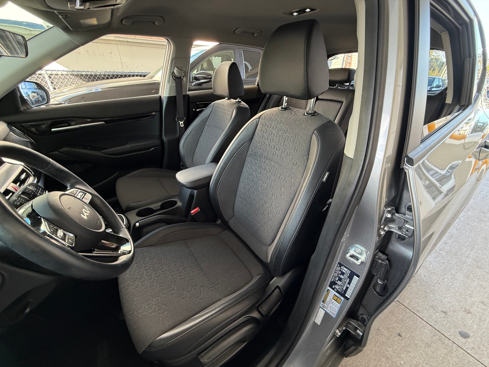 Thumbnail: 2025 Kia Seltos - 2