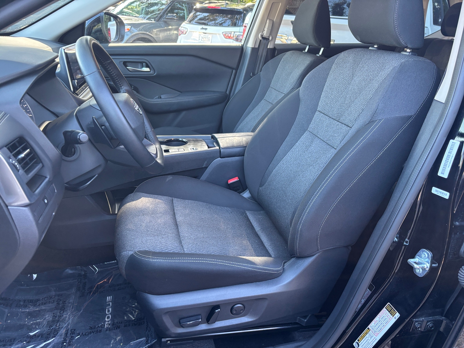 Thumbnail: 2025 Nissan Rogue - 2