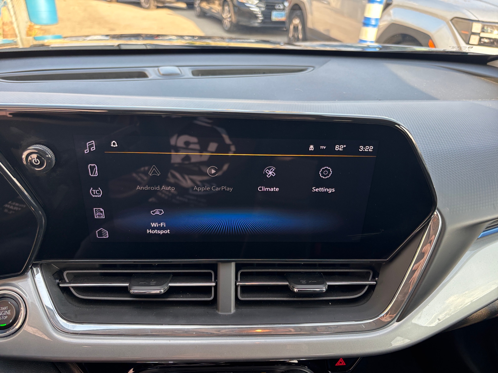 Thumbnail: 2025 Chevrolet Trax - 4