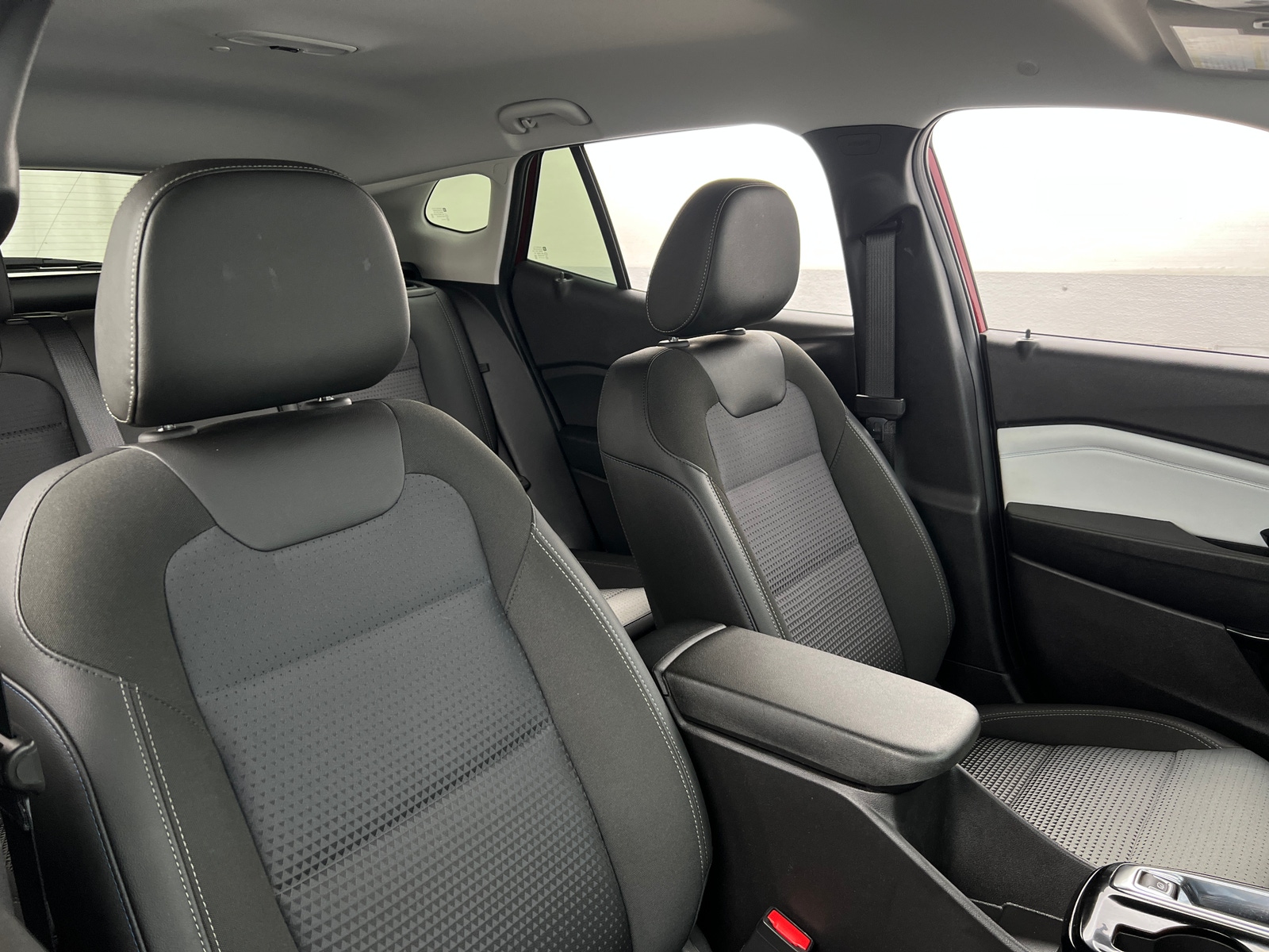 Thumbnail: 2025 Chevrolet Trax - 2