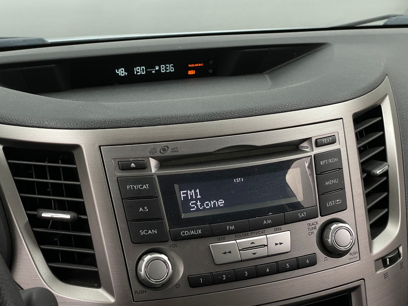 Thumbnail: 2013 Subaru Outback - 4