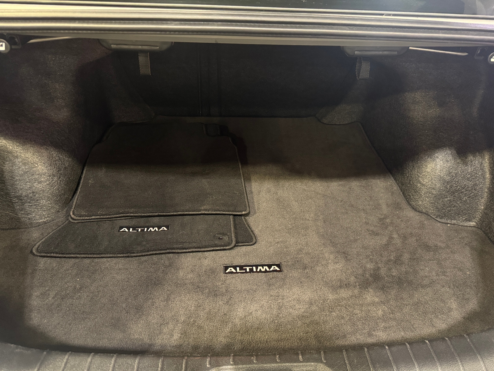 Thumbnail: 2025 Nissan Altima - 7