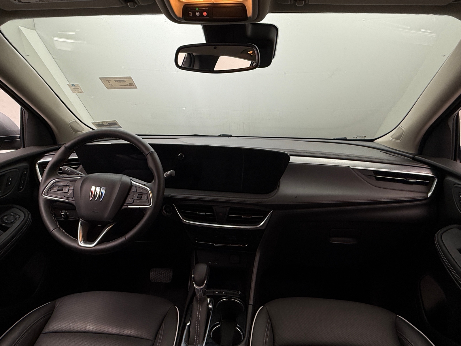 Thumbnail: 2024 Buick Encore GX - 2