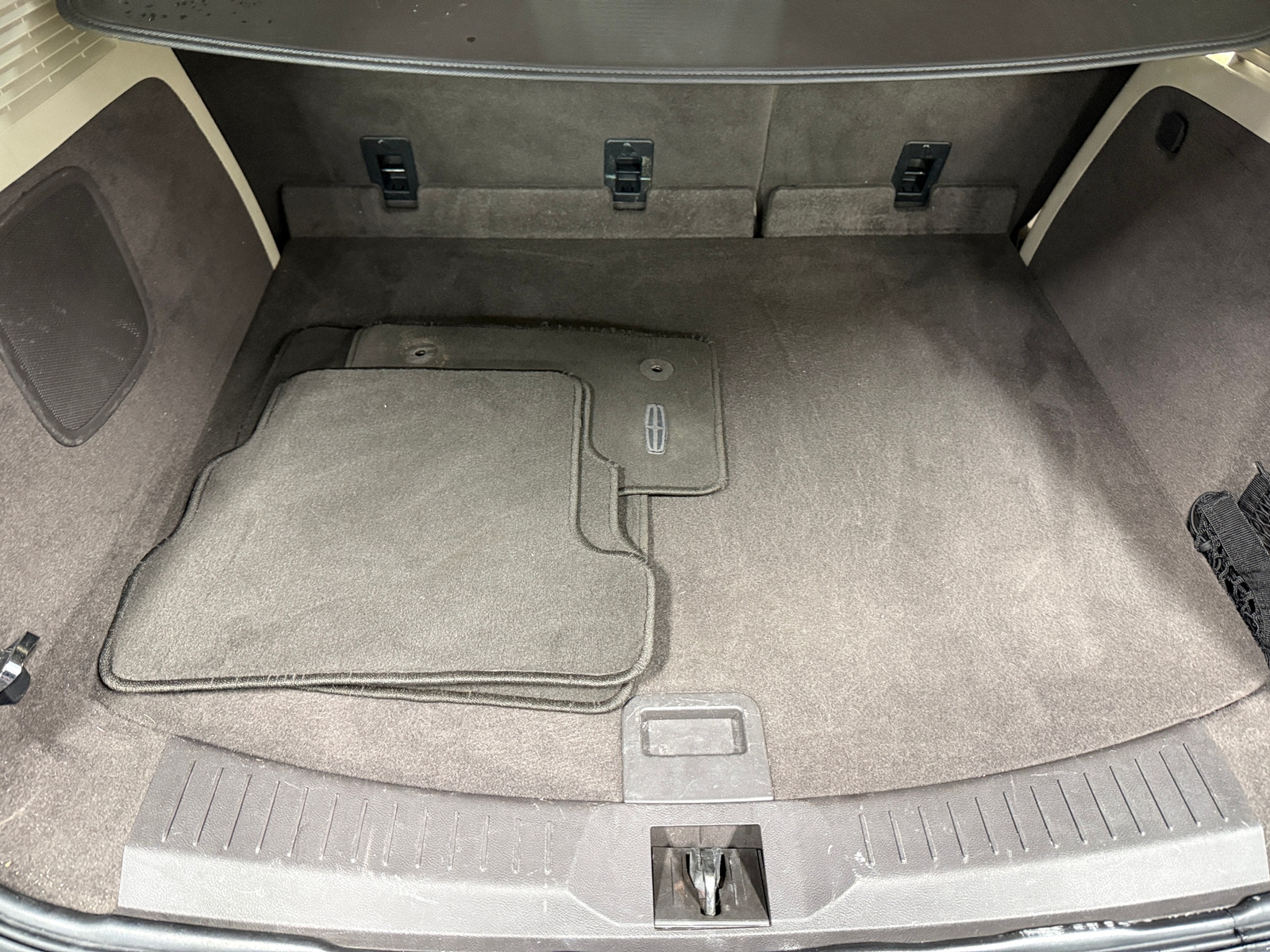 Thumbnail: 2017 Lincoln MKC - 6