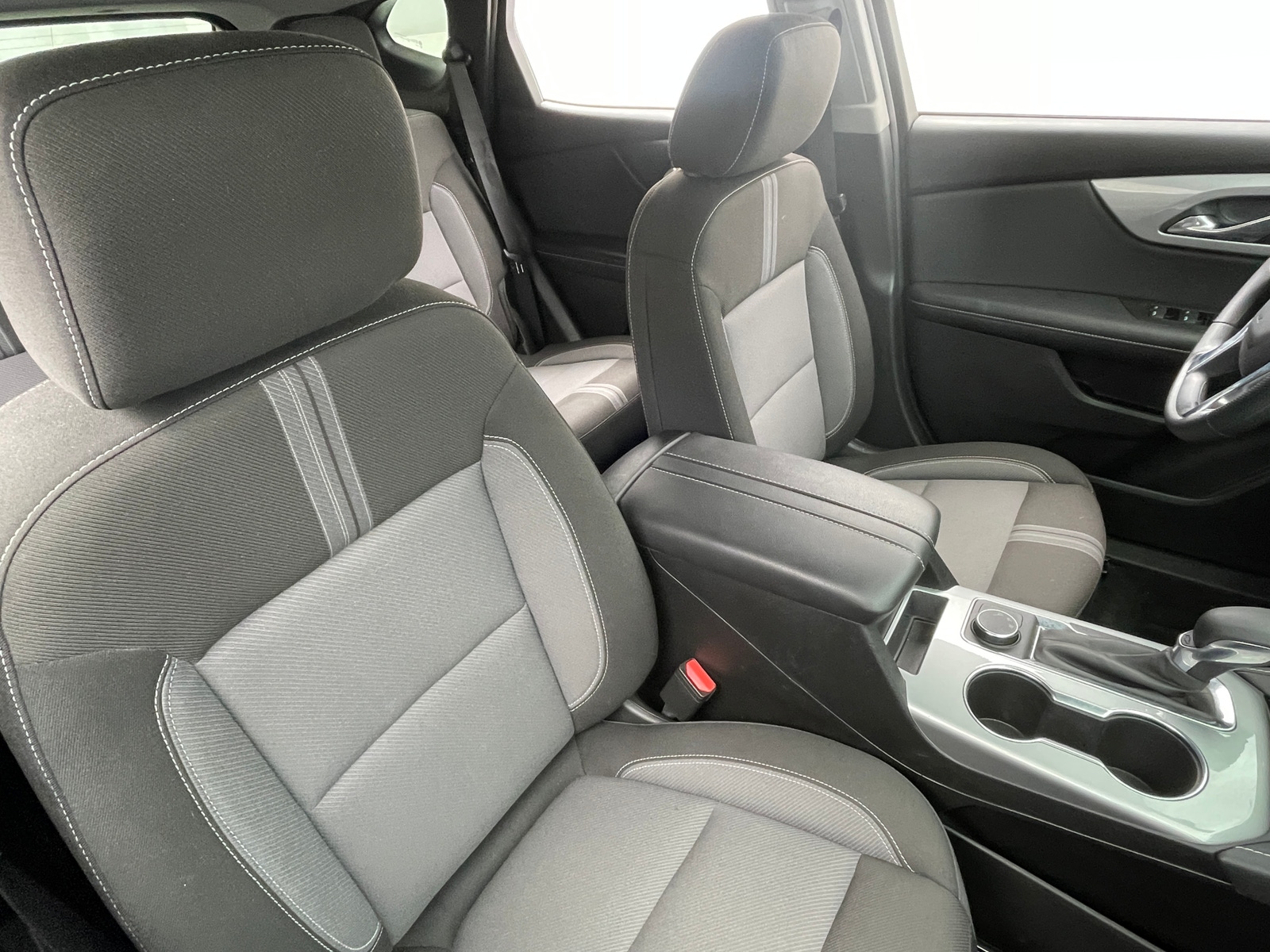 Thumbnail: 2025 Chevrolet Blazer - 2