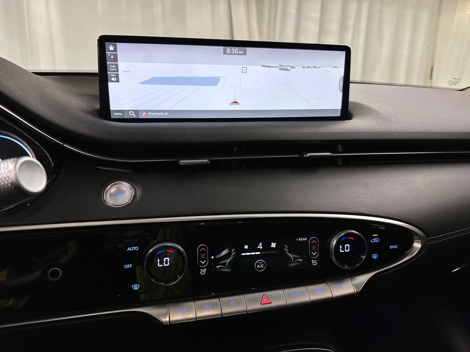 Thumbnail: 2025 Genesis GV70 - 3