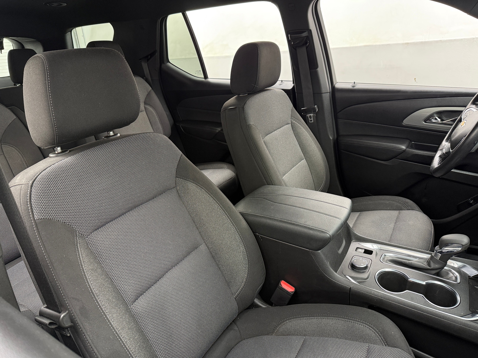 Thumbnail: 2022 Chevrolet Traverse - 2