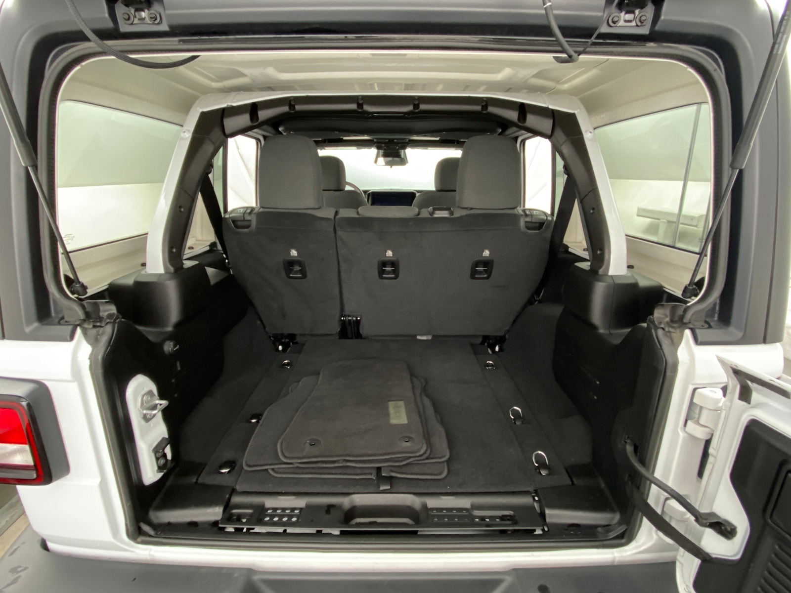 Thumbnail: 2025 Jeep Wrangler - 7