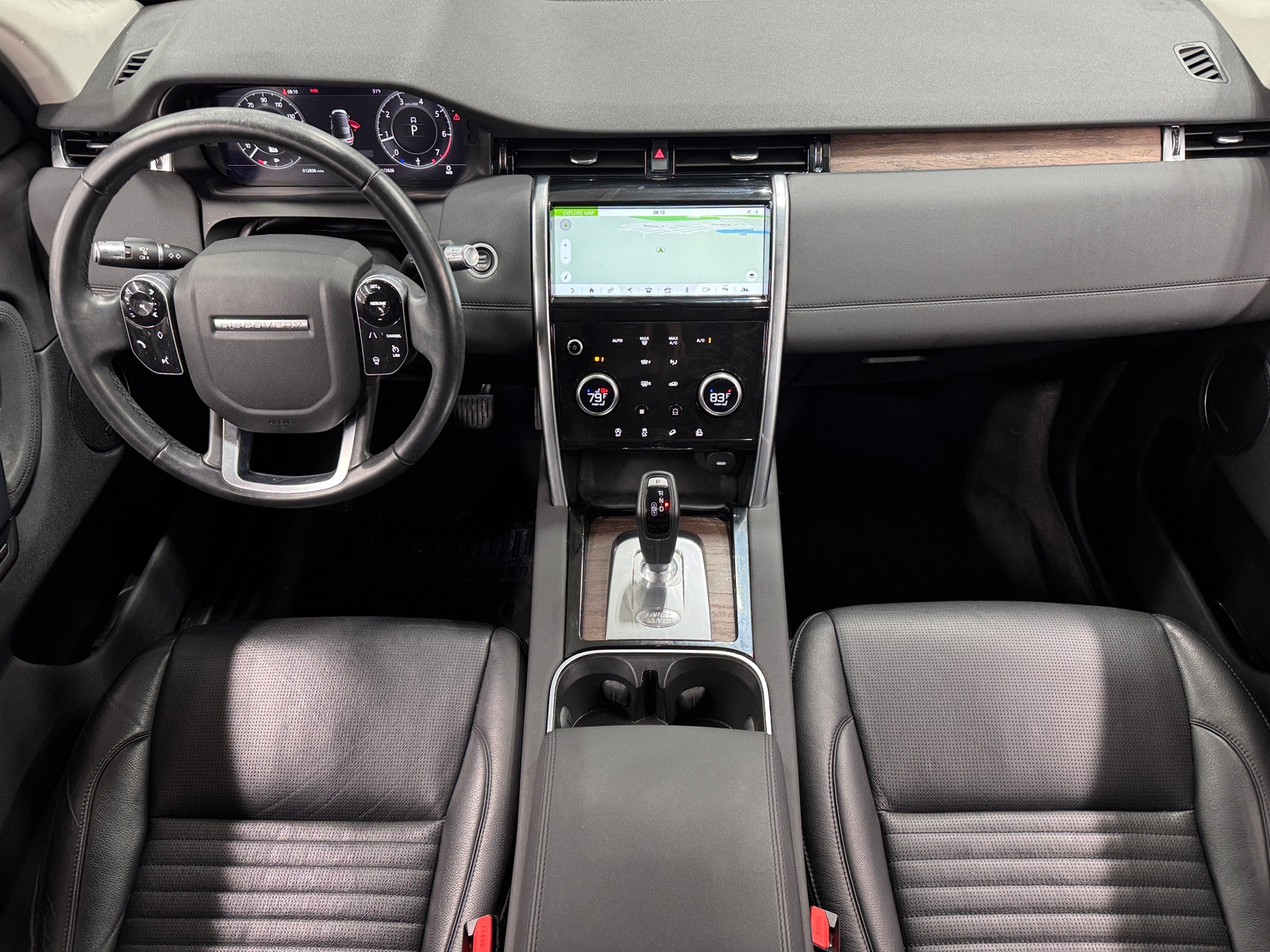 Thumbnail: 2020 Land Rover Discovery Sport - 2