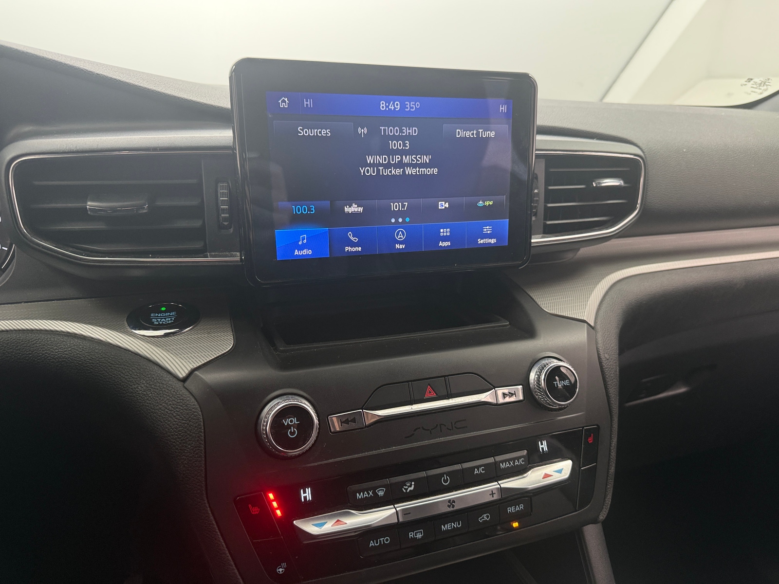 Thumbnail: 2020 Ford Explorer - 3