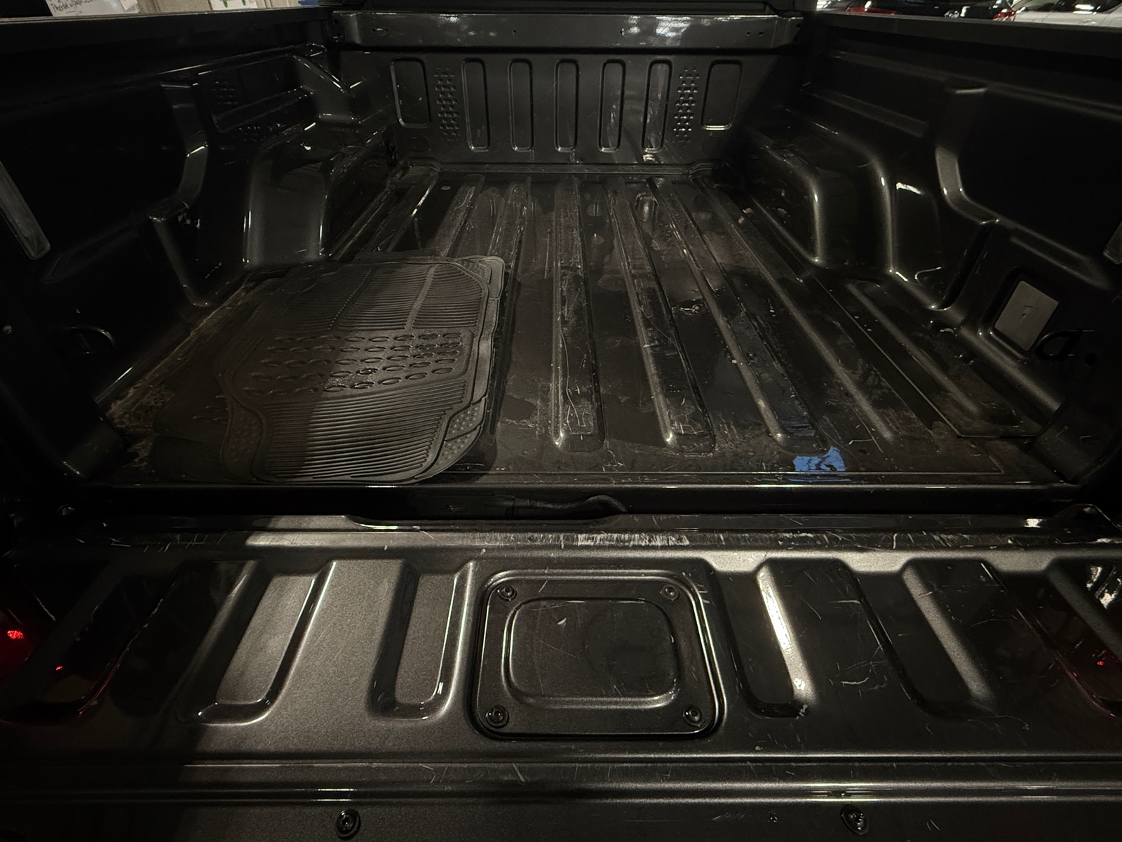 Thumbnail: 2023 Jeep Gladiator - 7