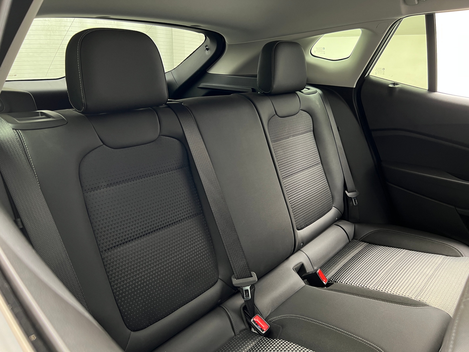 Thumbnail: 2025 Chevrolet Trax - 6