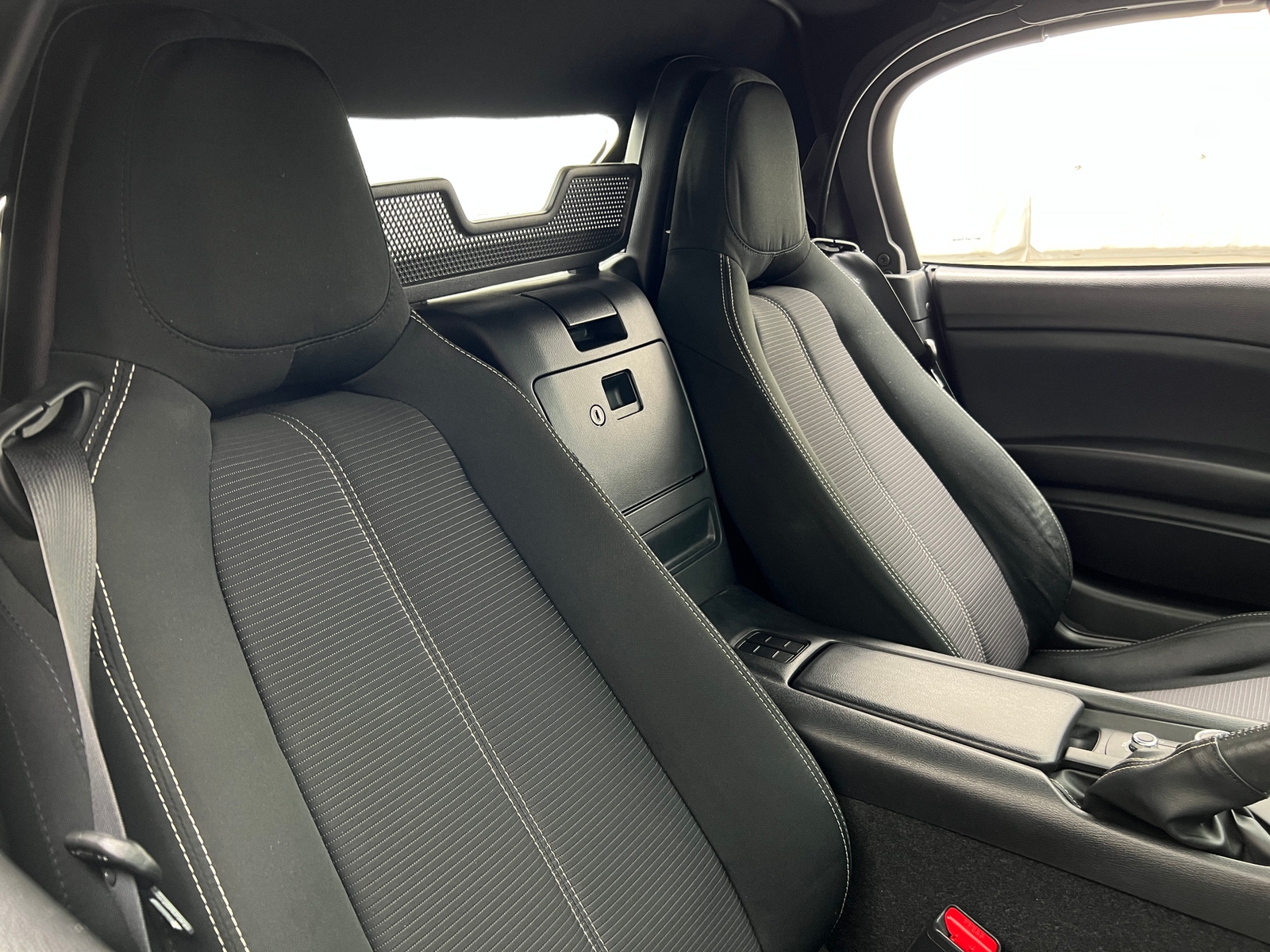 Thumbnail: 2017 Fiat 124 Spider - 2