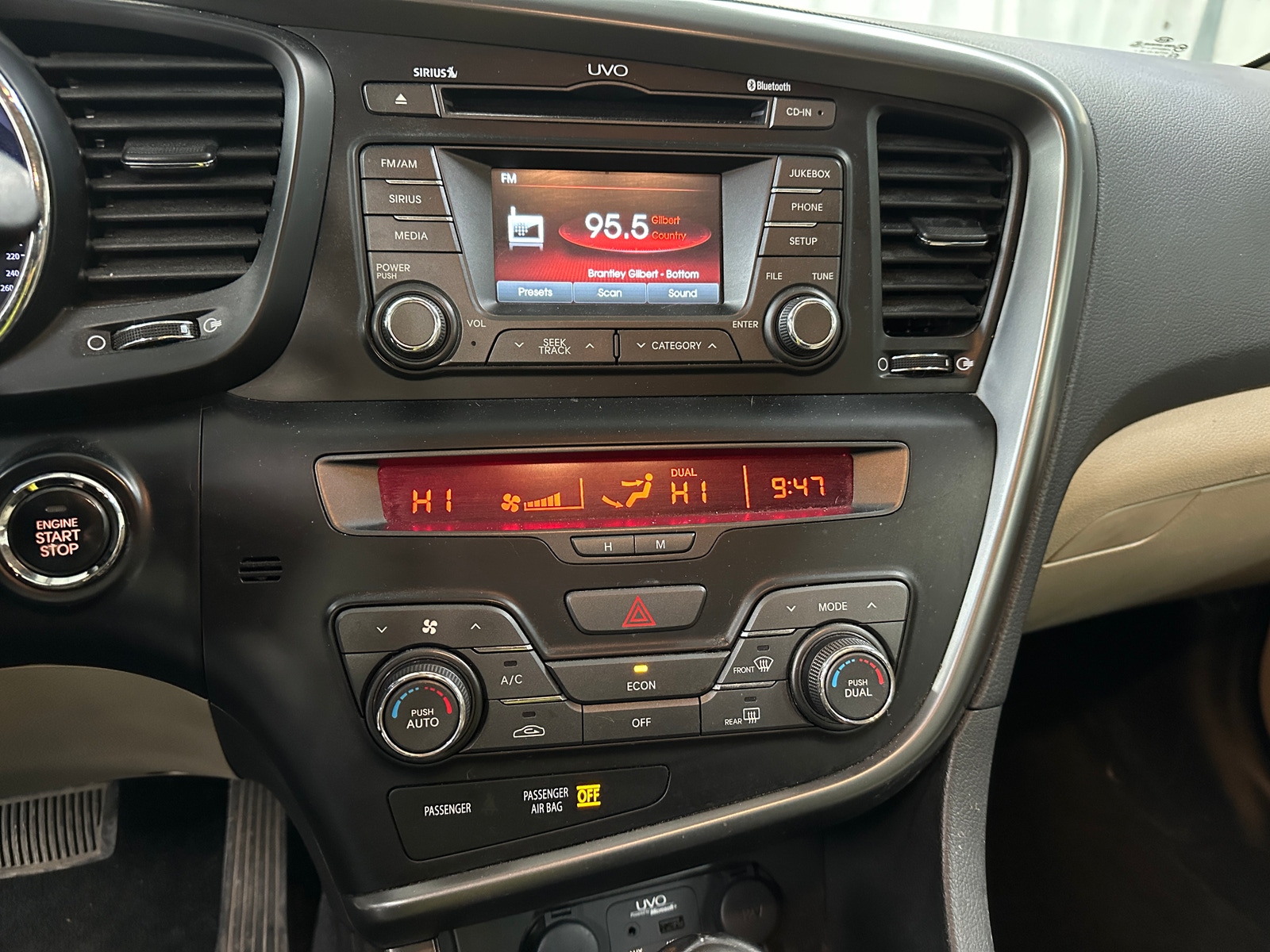 Thumbnail: 2013 Kia Optima - 4