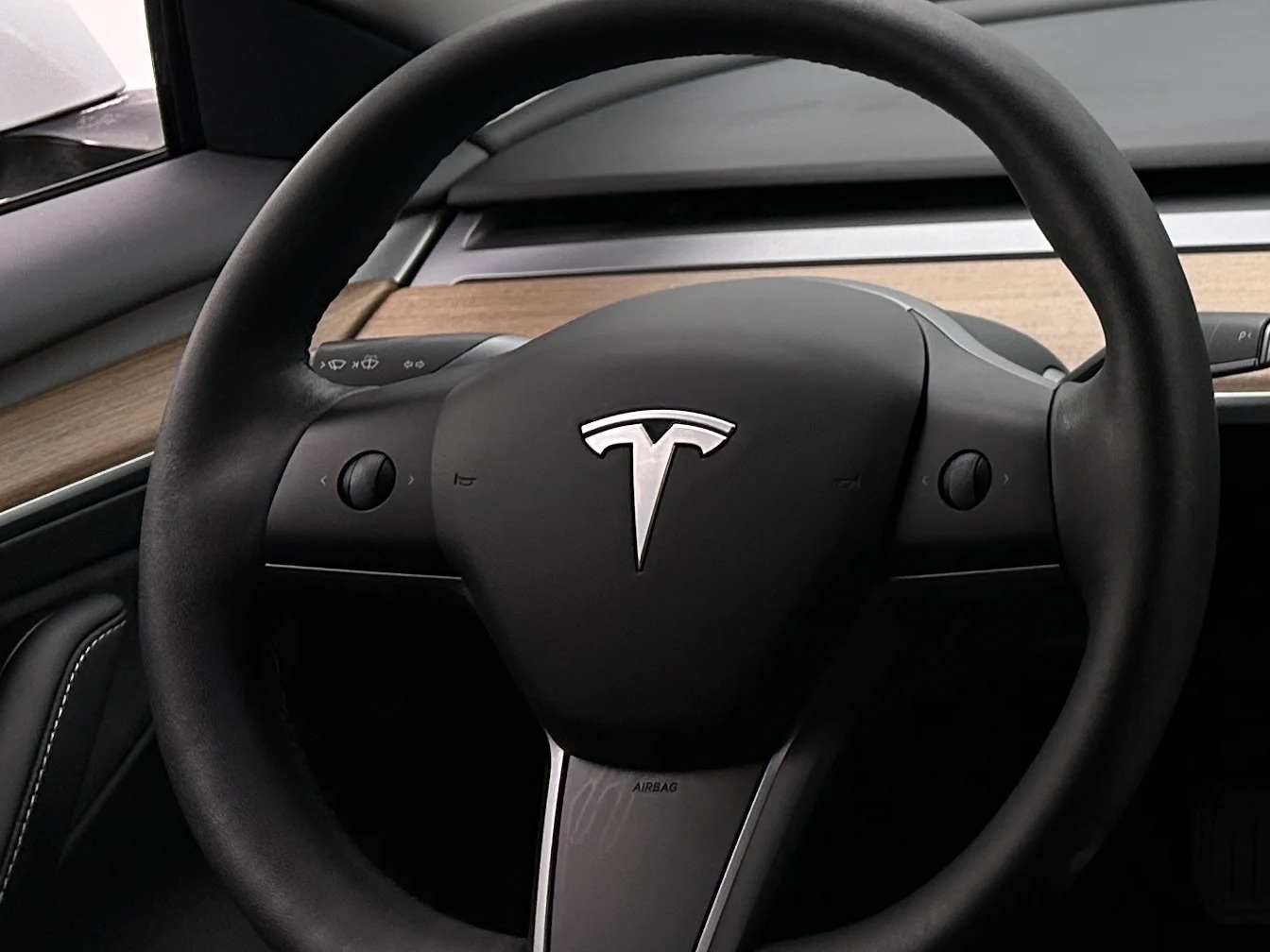 Thumbnail: 2021 Tesla Model 3 - 4