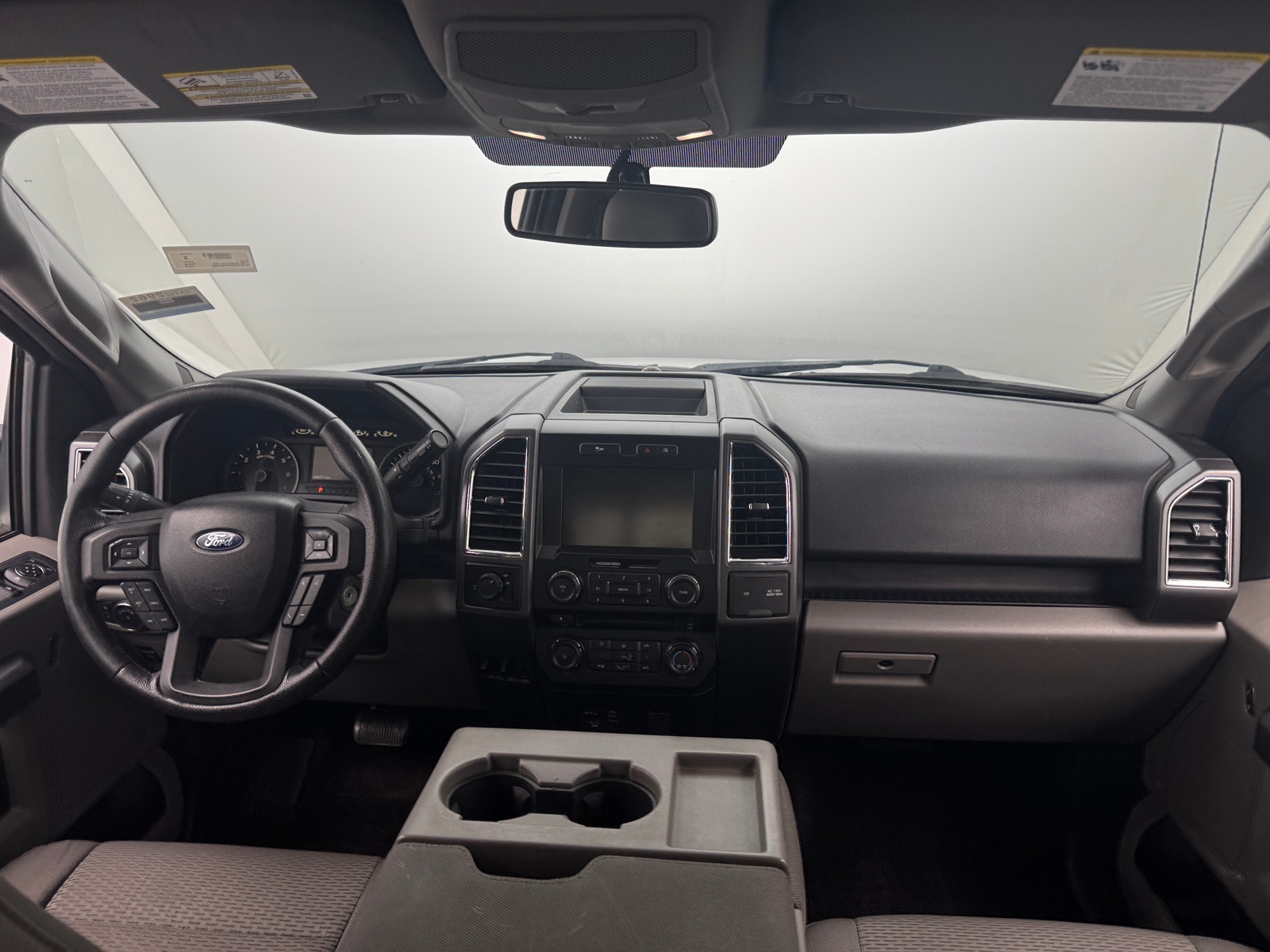 Thumbnail: 2015 Ford Econoline - 3