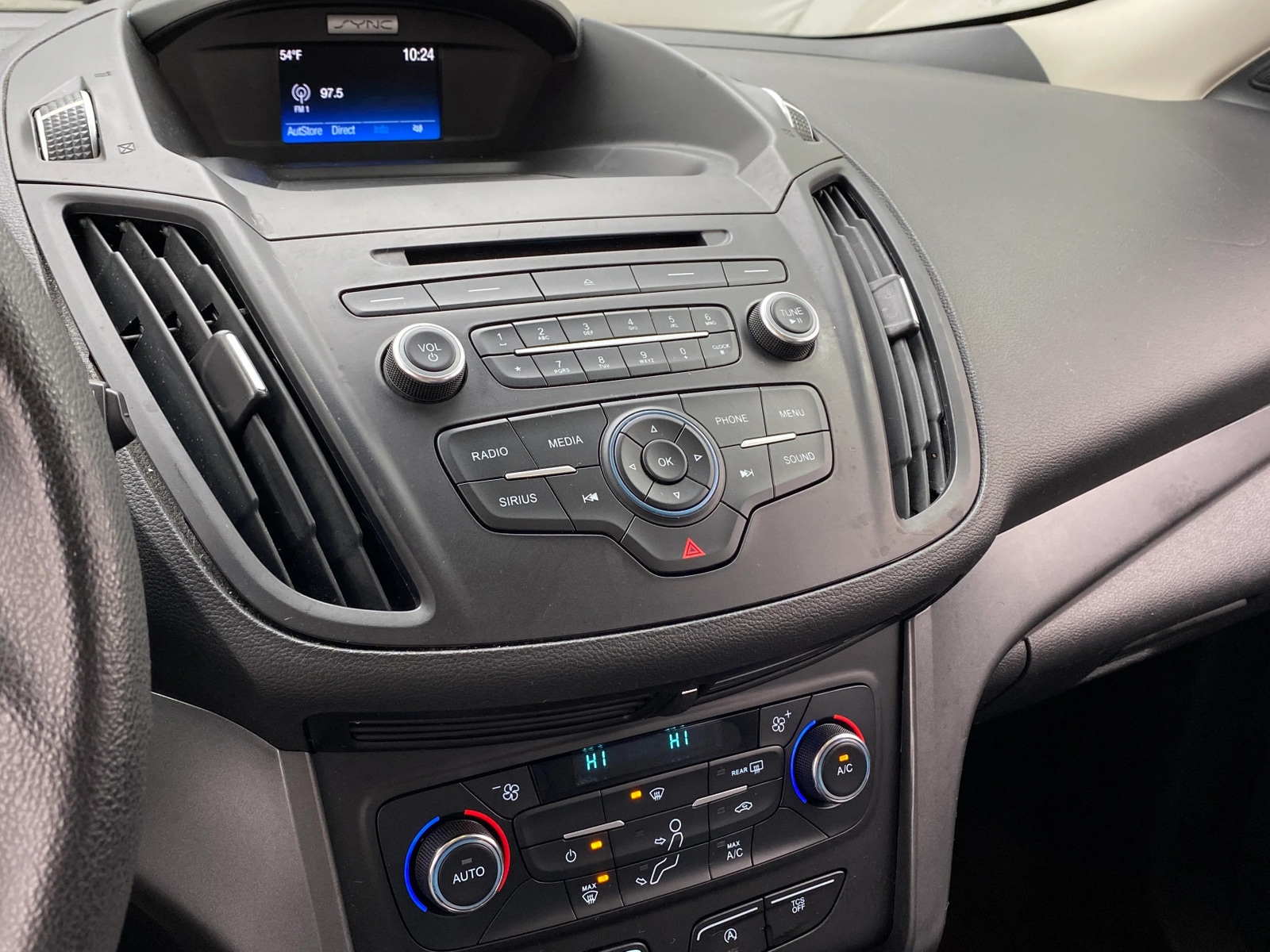 Thumbnail: 2017 Ford Escape - 4