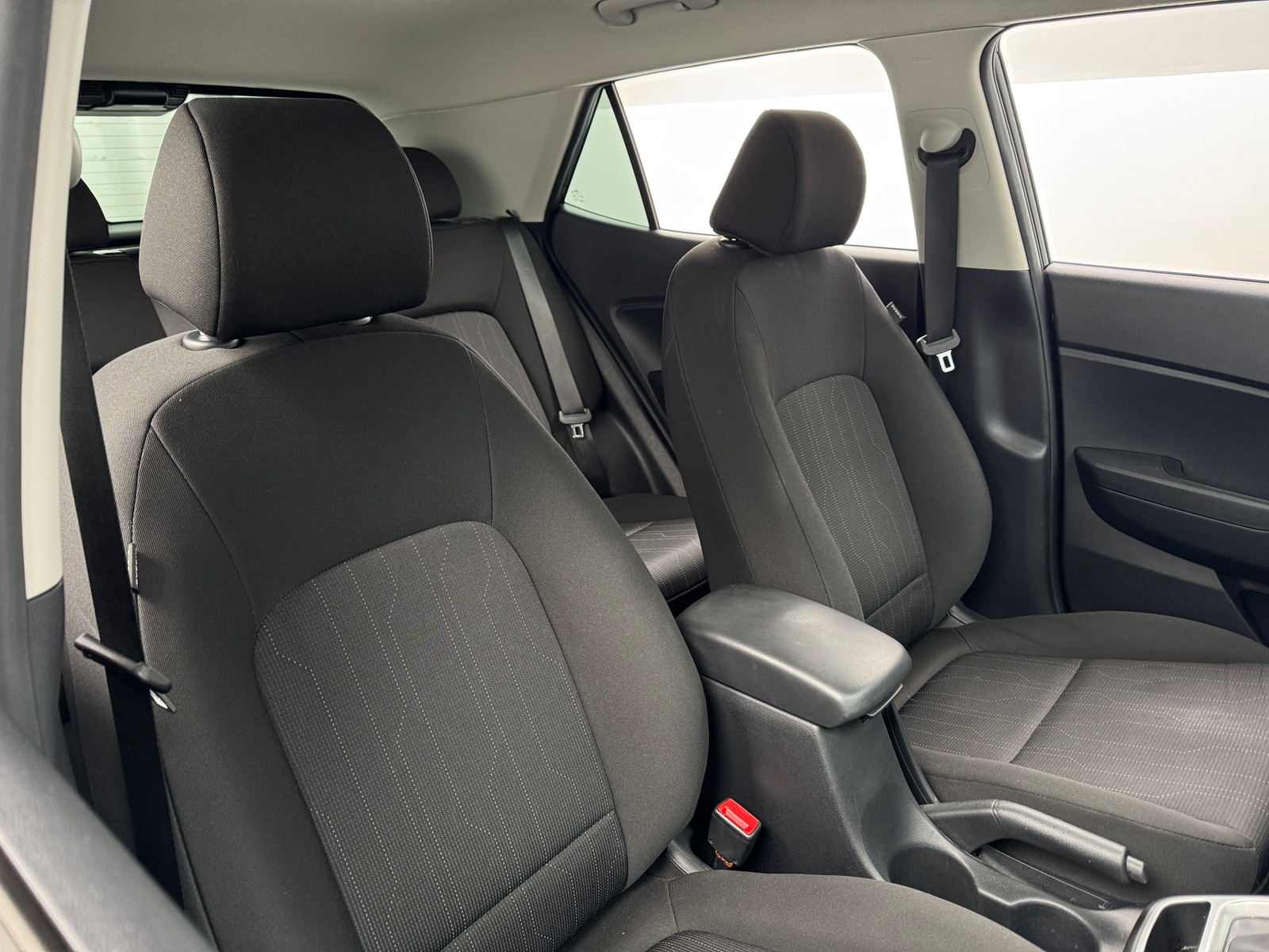 Thumbnail: 2023 Hyundai Venue - 2