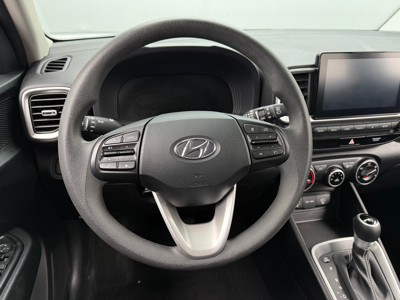 Thumbnail: 2023 Hyundai Venue - 5