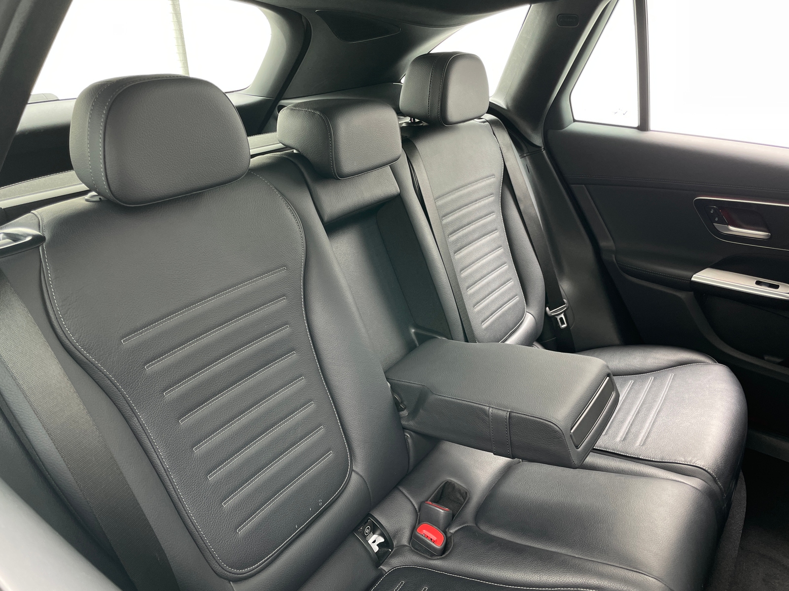 Thumbnail: 2025 Mercedes-Benz GLC - 5