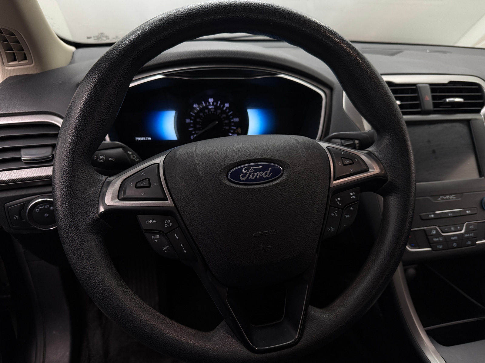 Thumbnail: 2020 Ford Fusion - 5