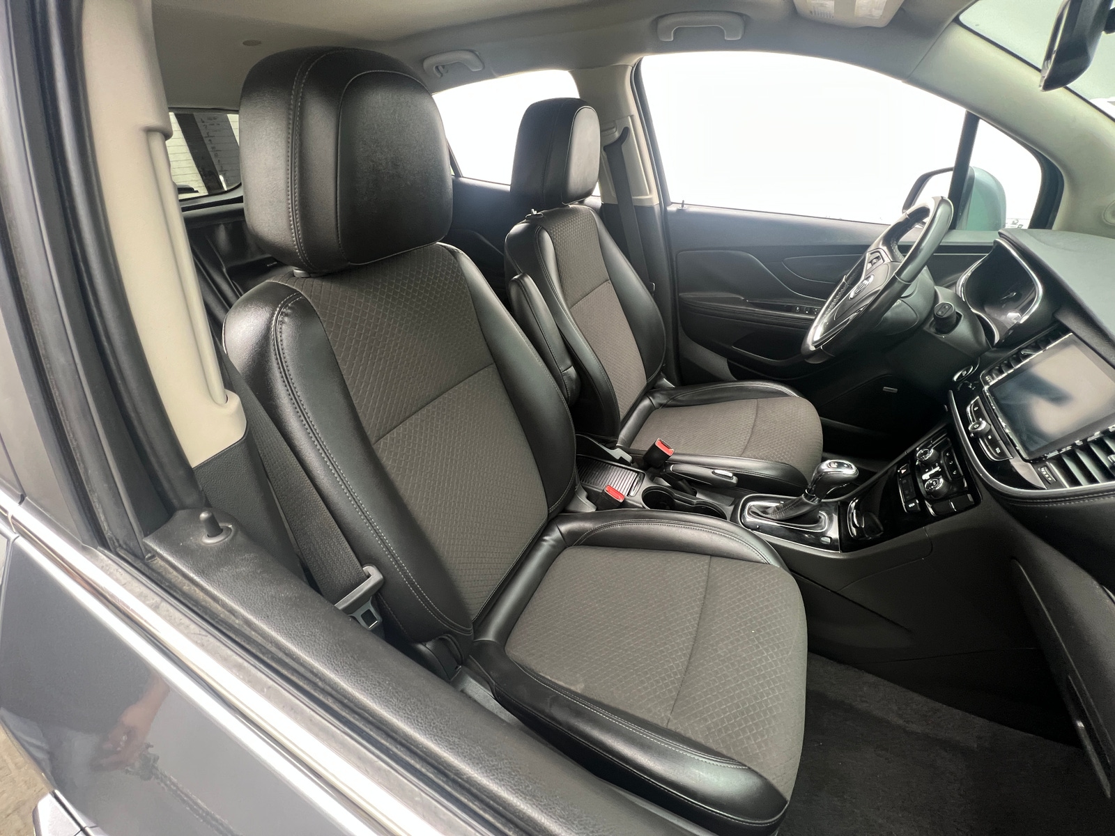 Thumbnail: 2019 Buick Encore - 2