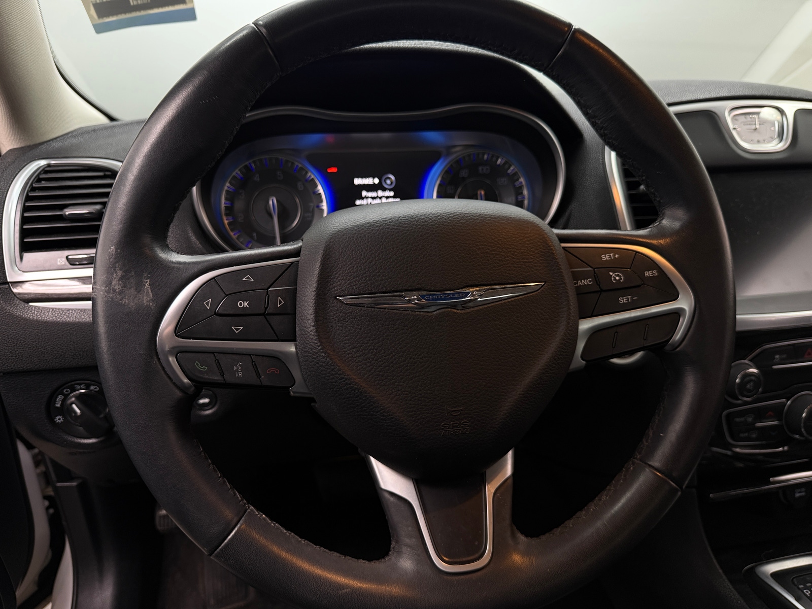 Thumbnail: 2015 Chrysler 300 - 4