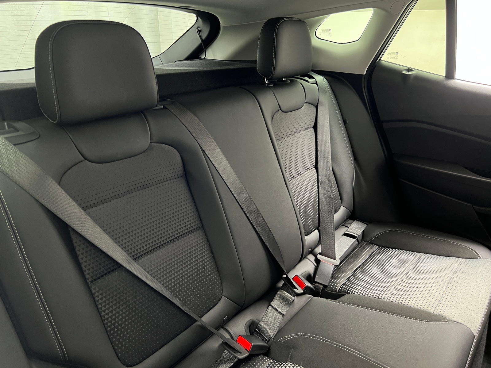 Thumbnail: 2025 Chevrolet Trax - 6