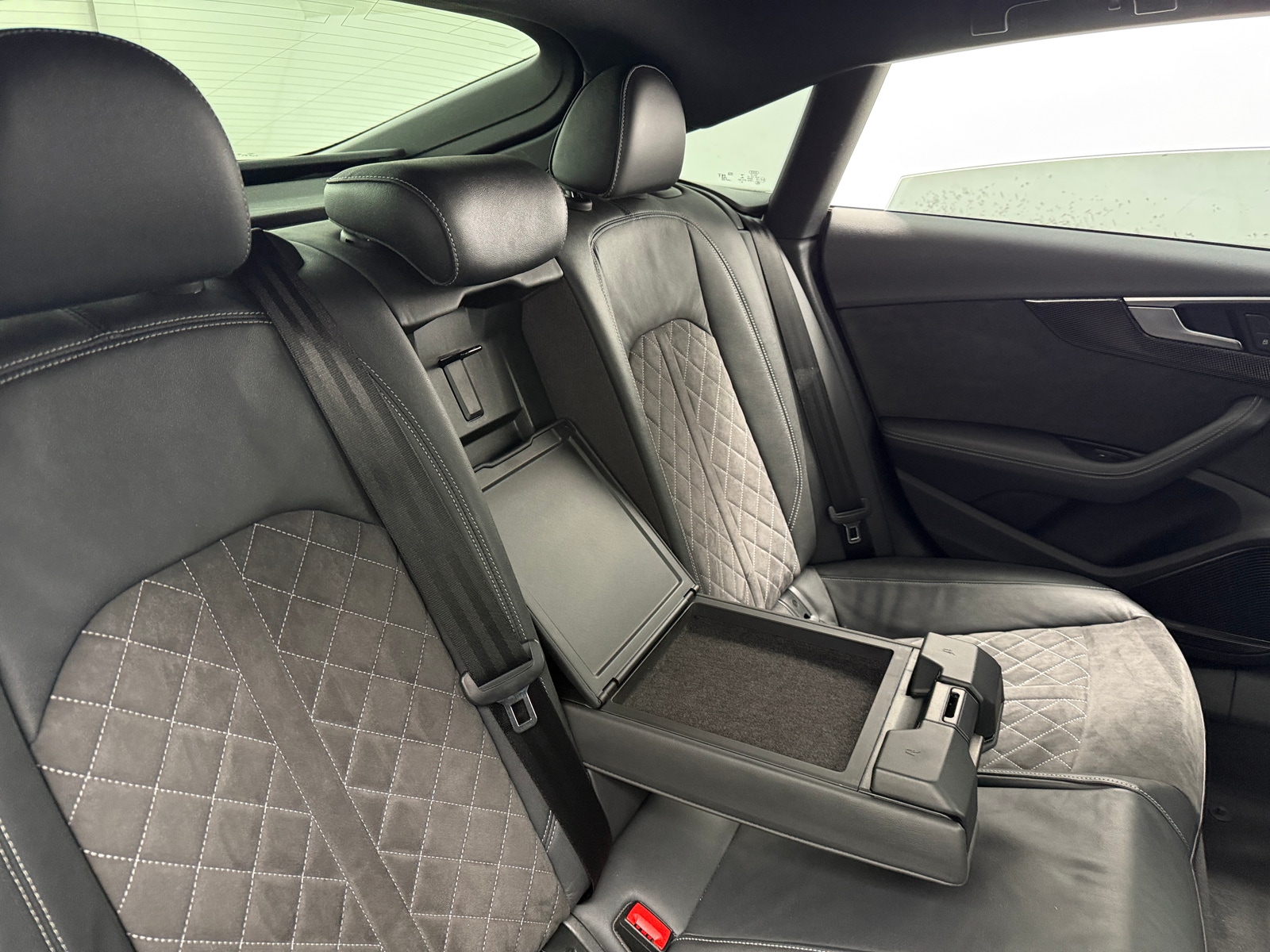 Thumbnail: 2019 Audi S5 - 5