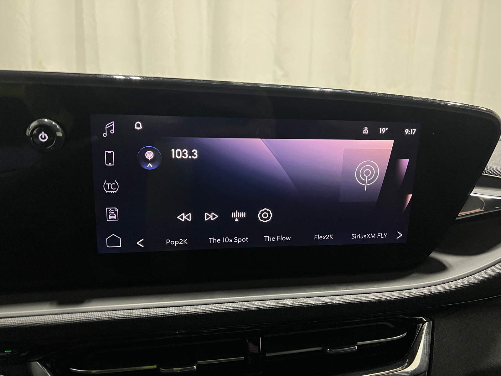 Thumbnail: 2025 Buick Envista - 3